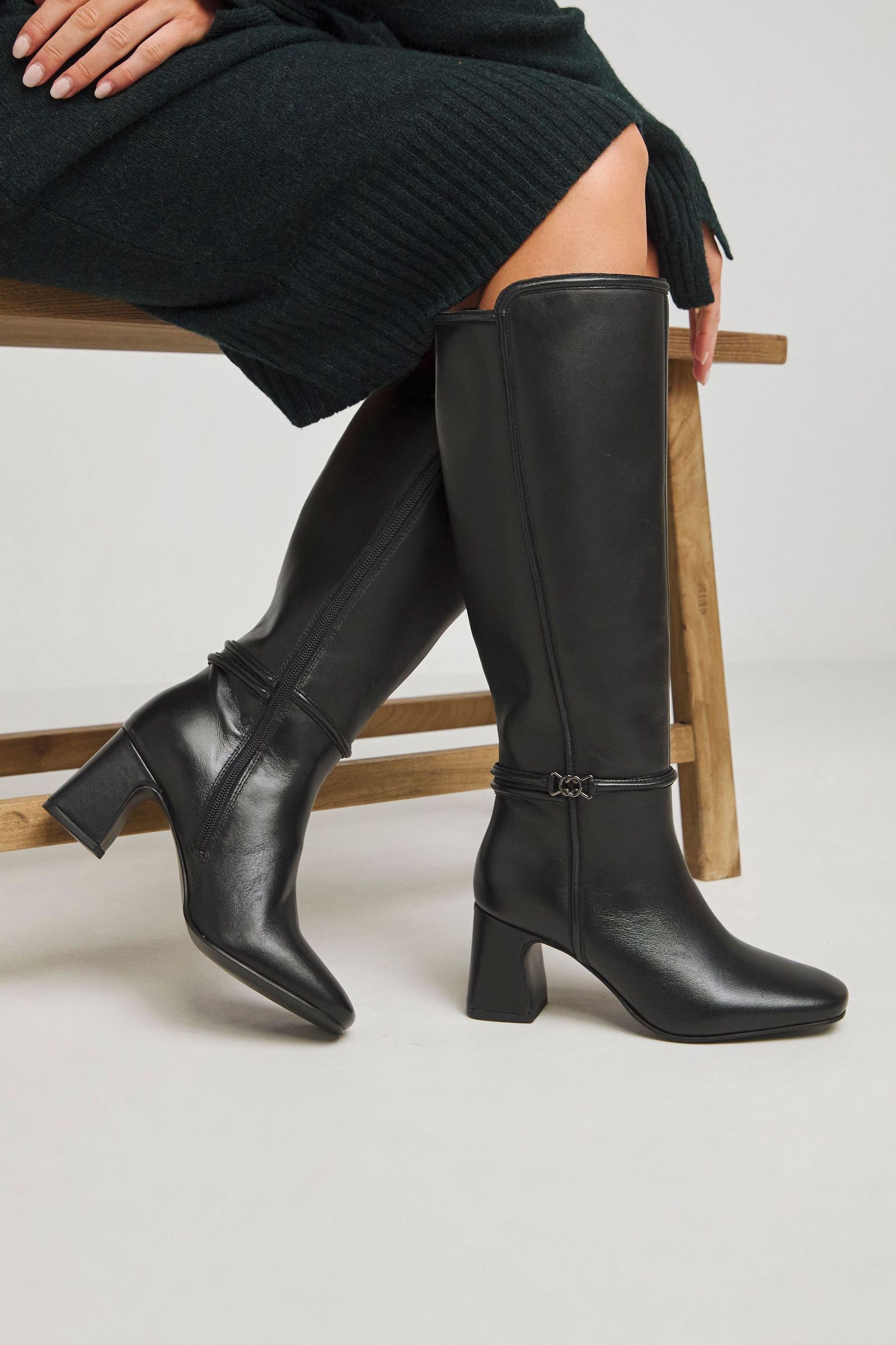 Valda knee high boot outlet