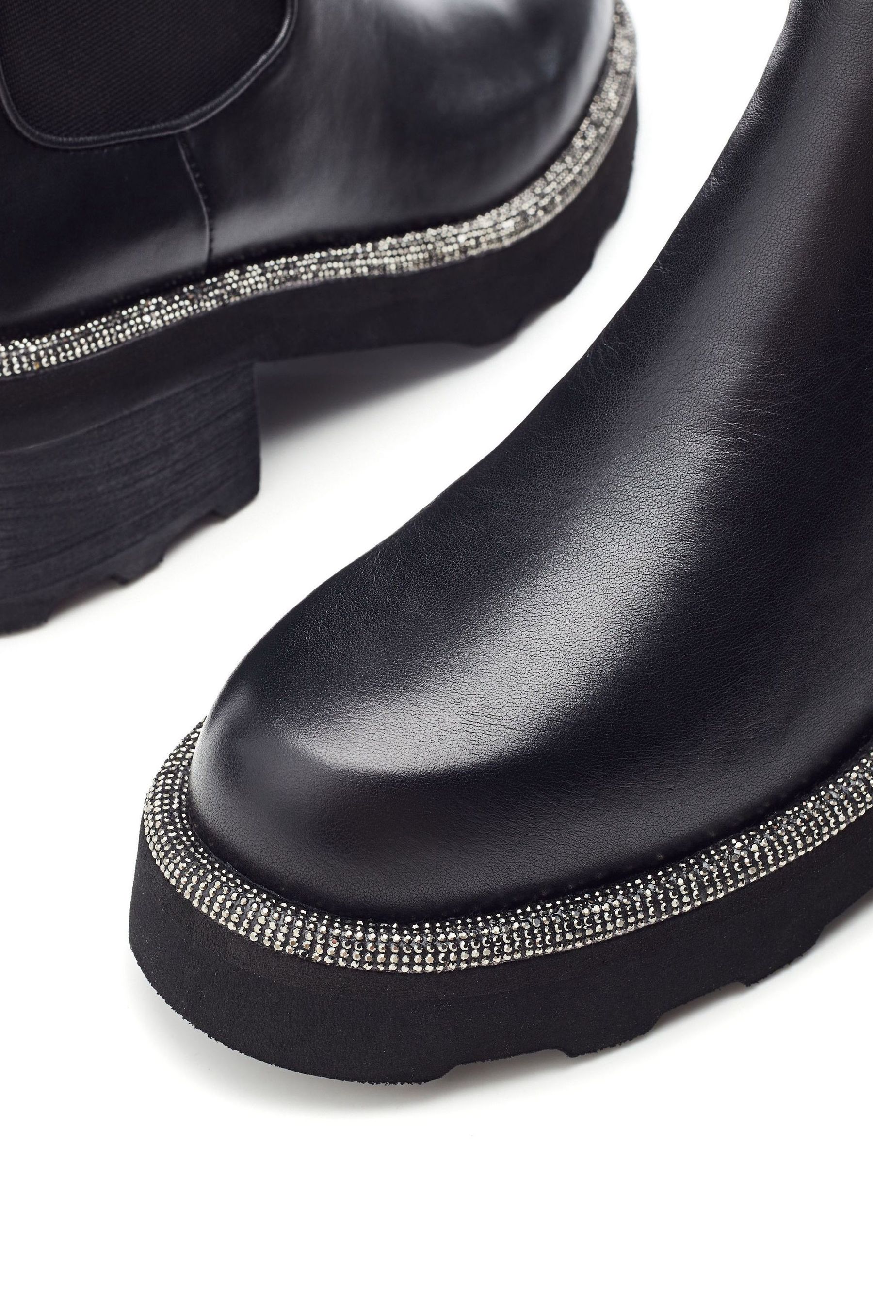 Raid adelina black chunky studded chelsea boots deals