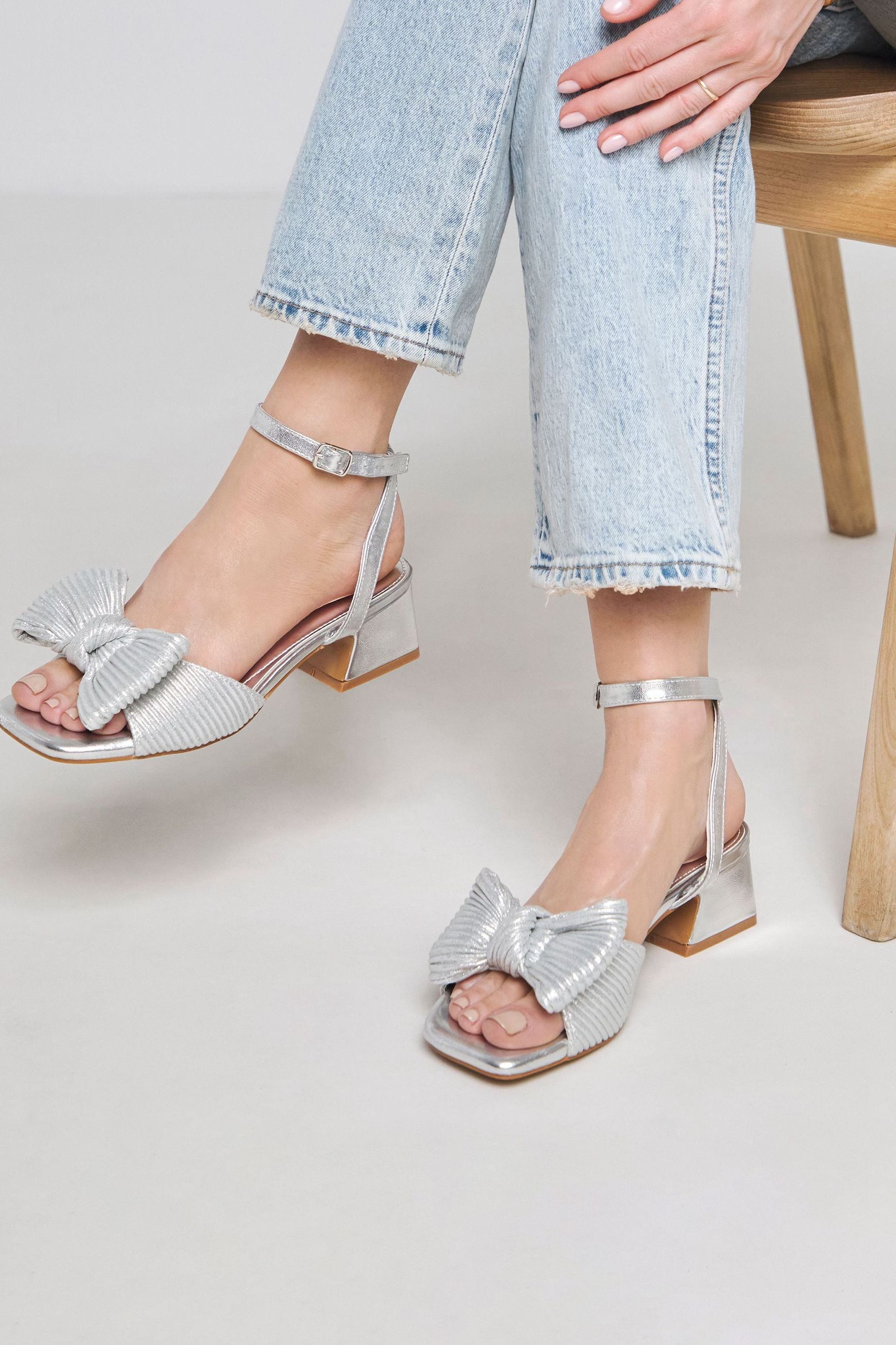 Simply Be Silver Low Heel Occasion Sandals In Extra Wide Fit 4 EU 37 Womens