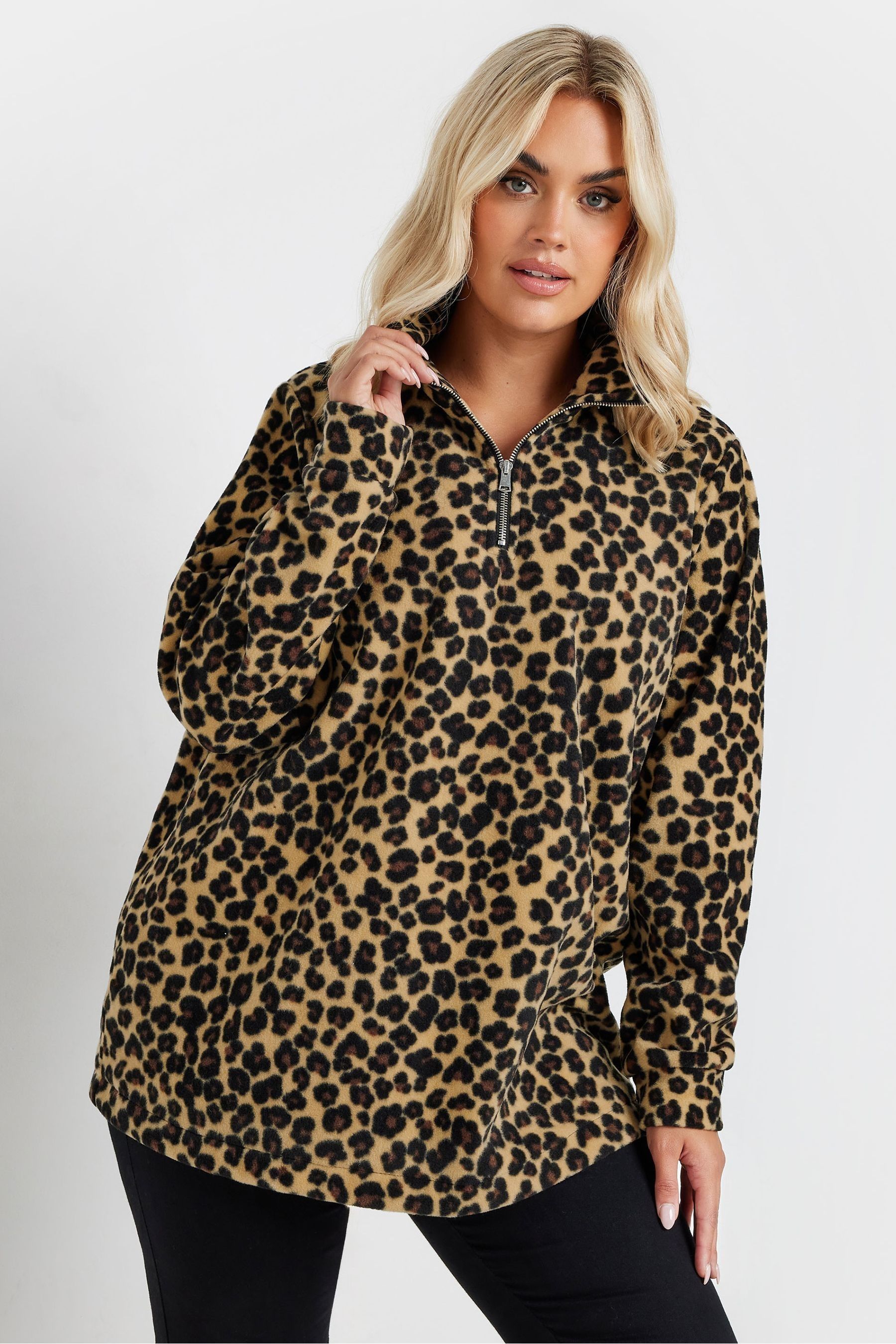 Printed half jacket top
