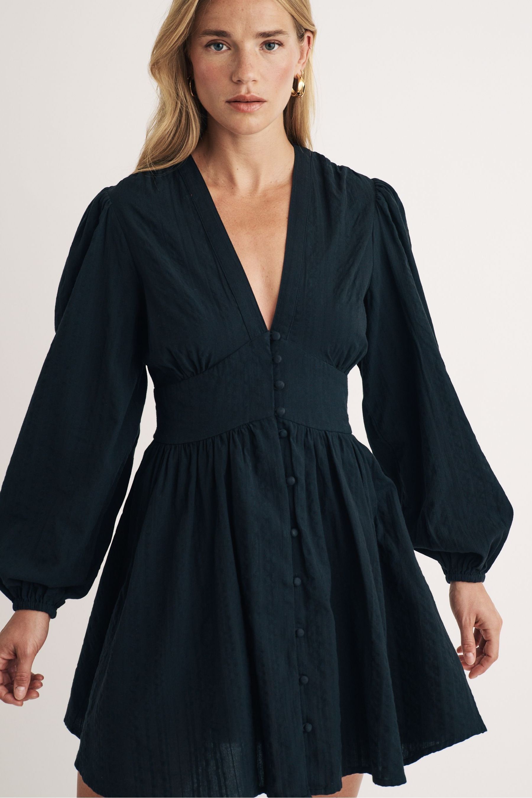 Plain black dress long sleeve best sale