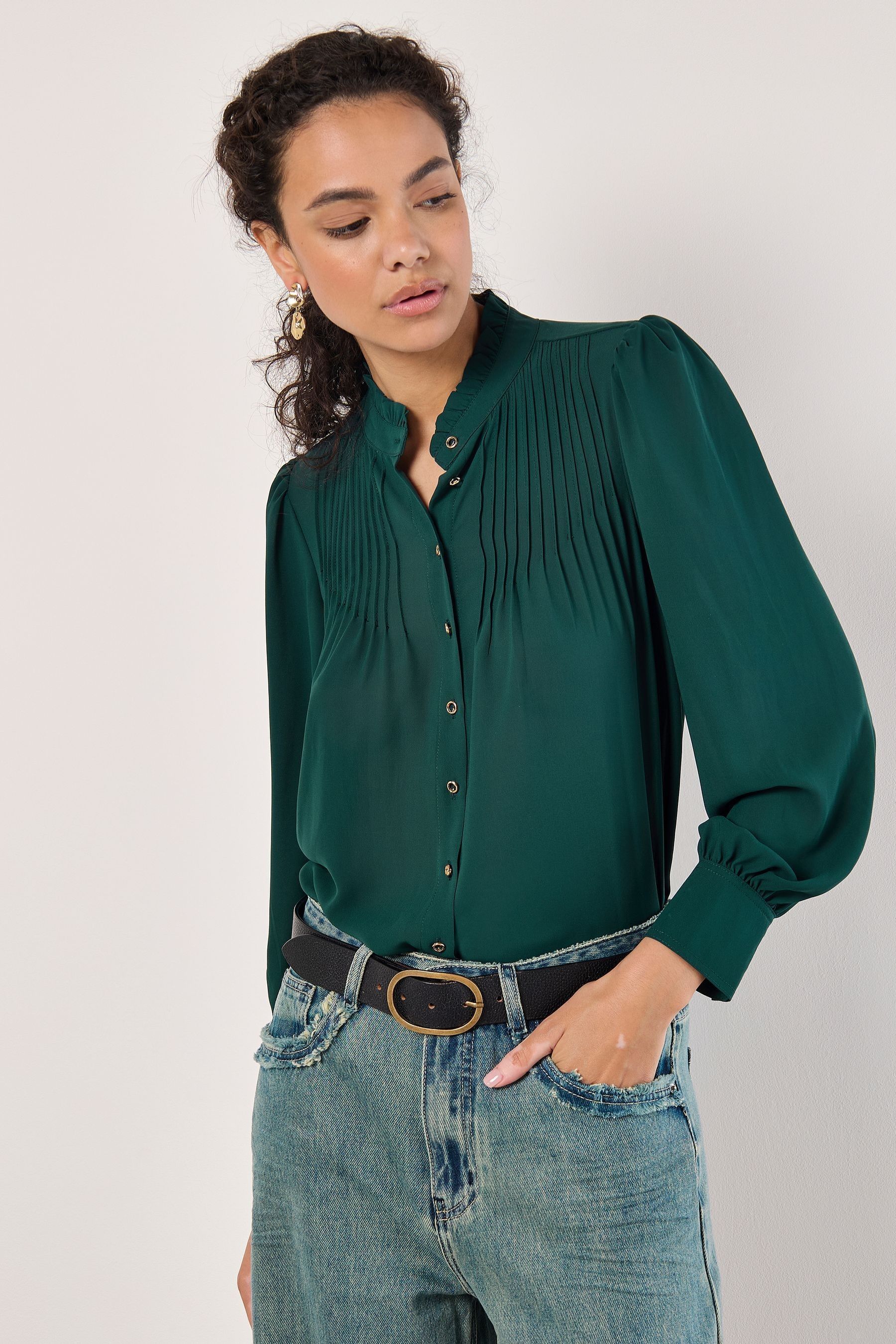 Victorian ruffle collar blouse cheap