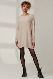 Jolie Moi Natural Loose Fit Rita Knitted Jumper - Image 4 of 6