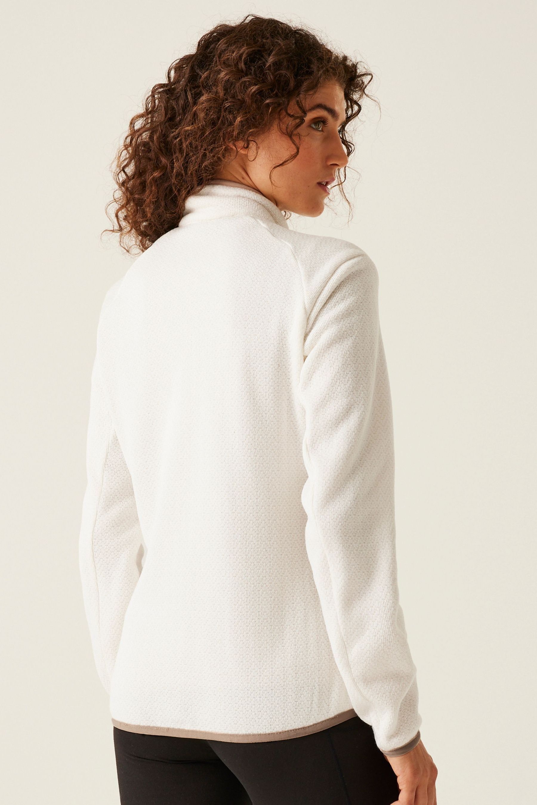 Regatta white fleece on sale