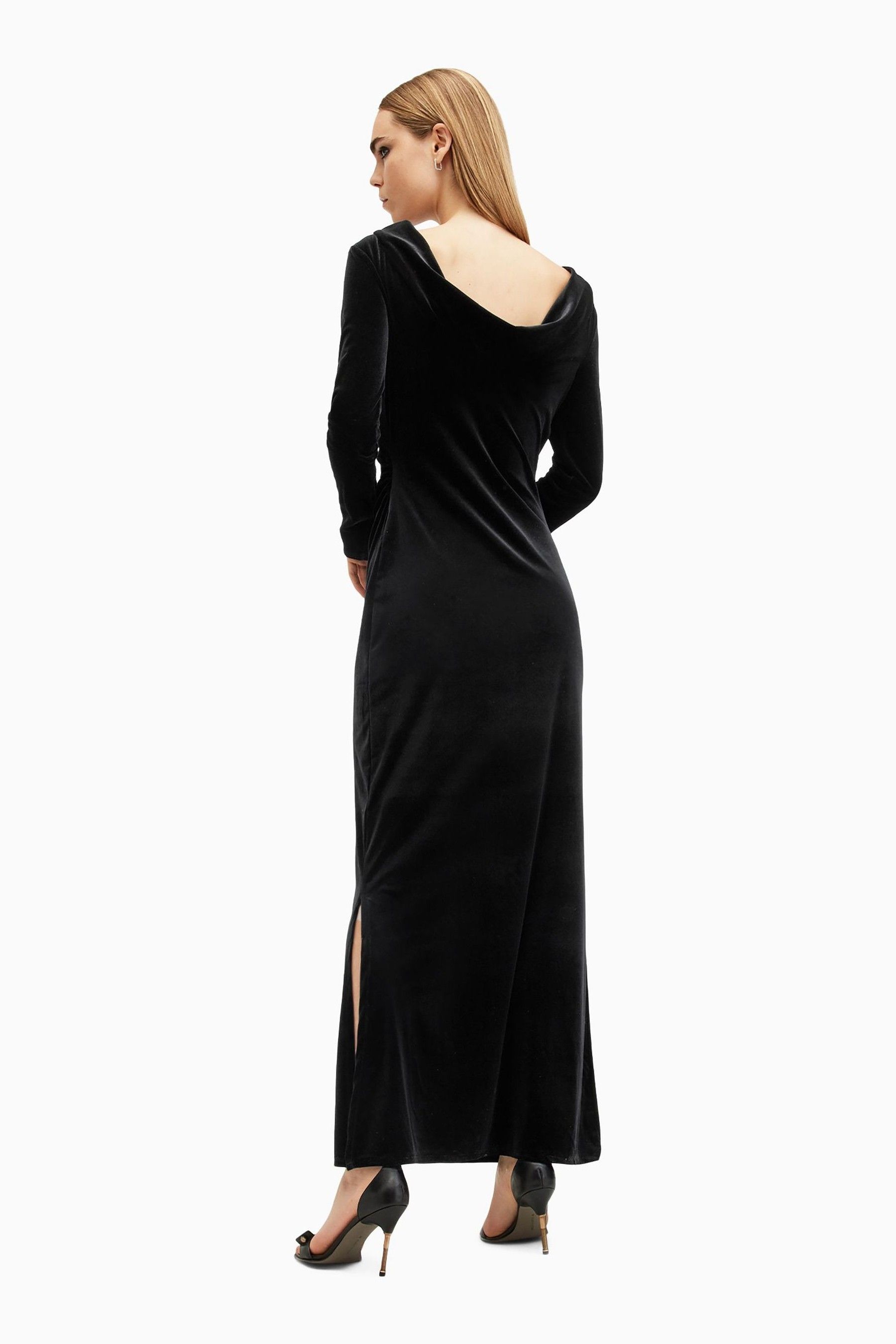 Next evening wear store