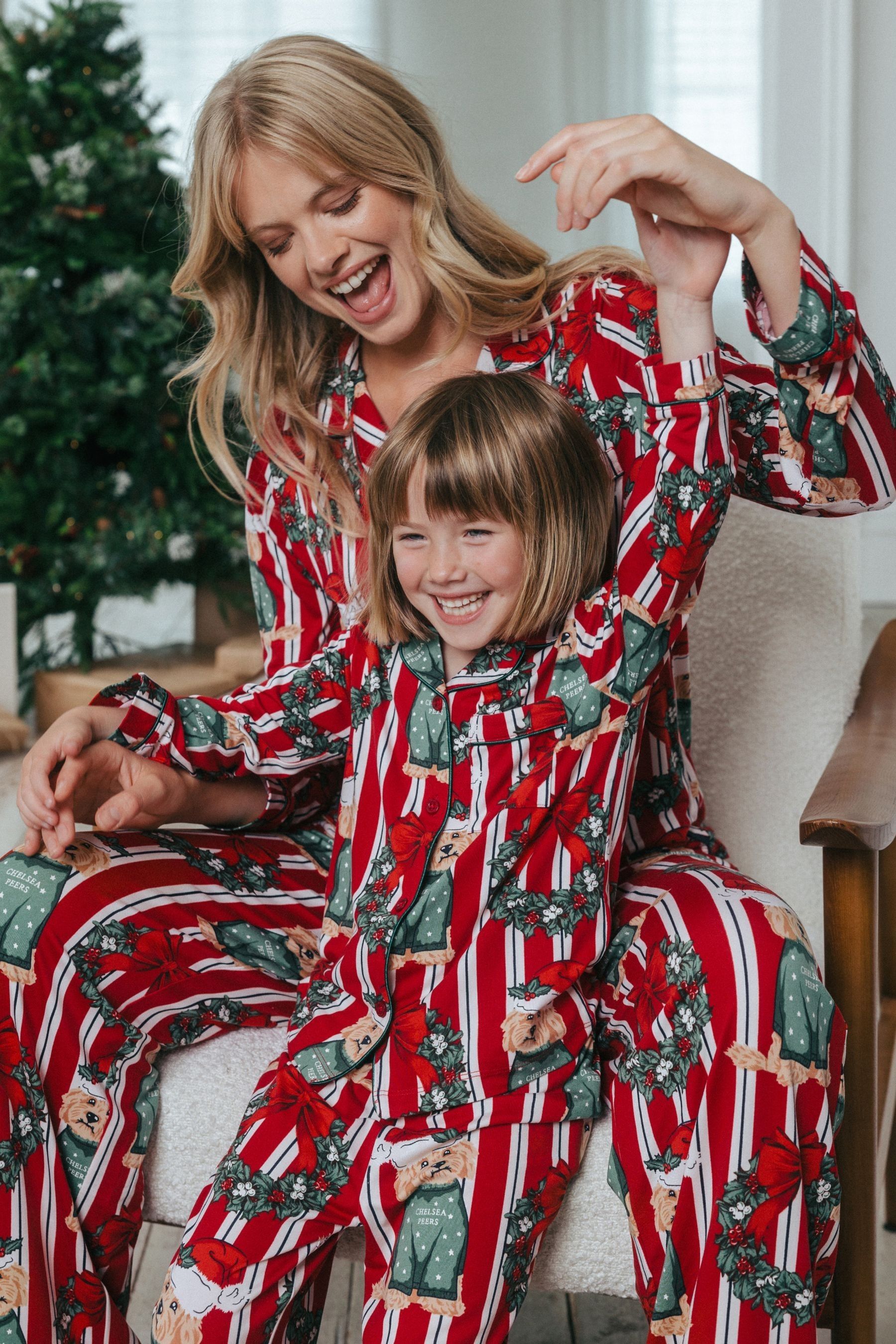Buy Chelsea Peers Red Christmas Dog Wreath Print Long Pyjama Set from Next Canada