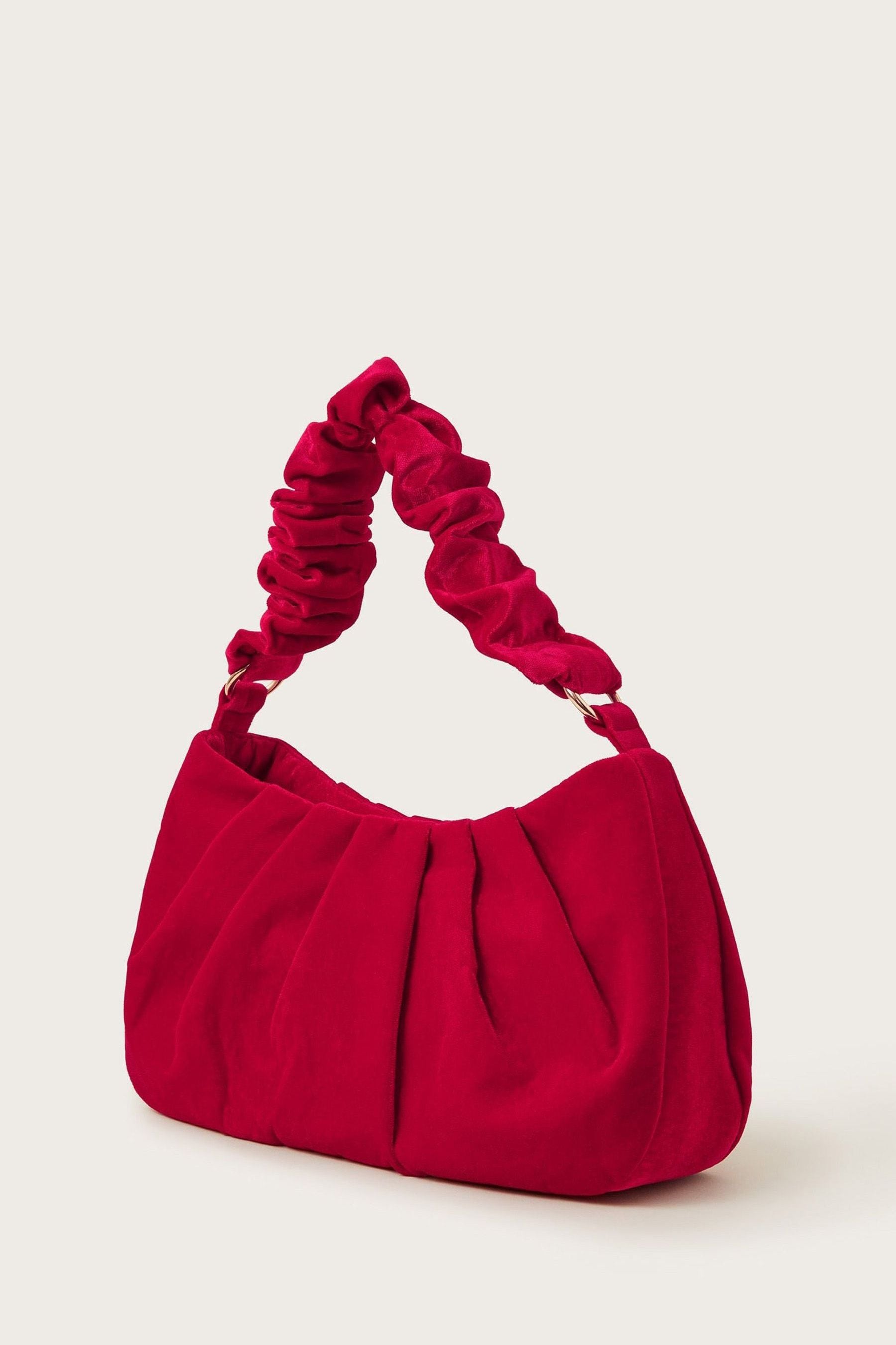 Velvet red bag top