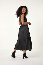 Roman Black Petite Crush Pleat Midi Dress - Image 3 of 5