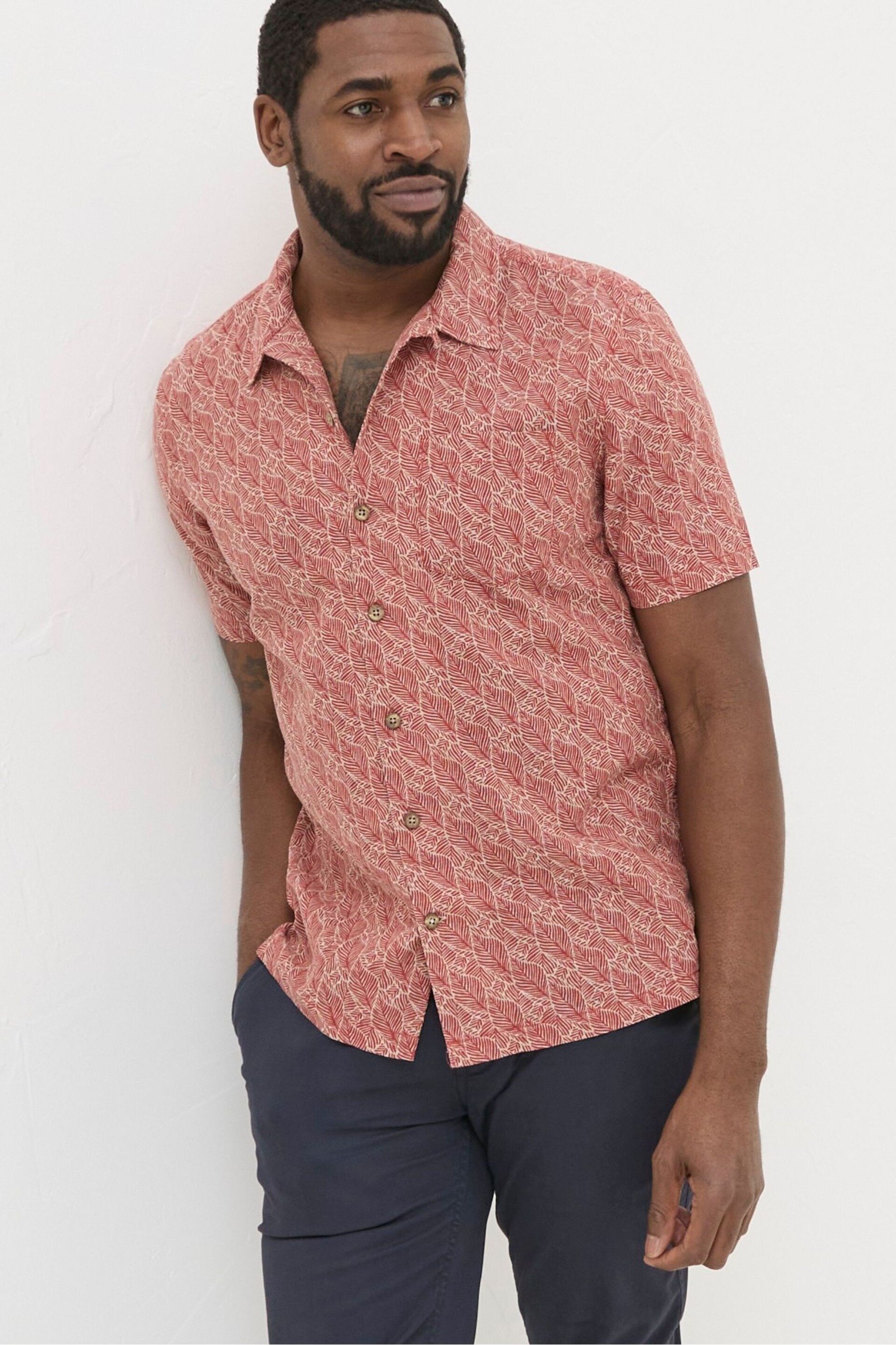 FatFace Red Dempsey Leaf Print Shirt - Image 4 of 8