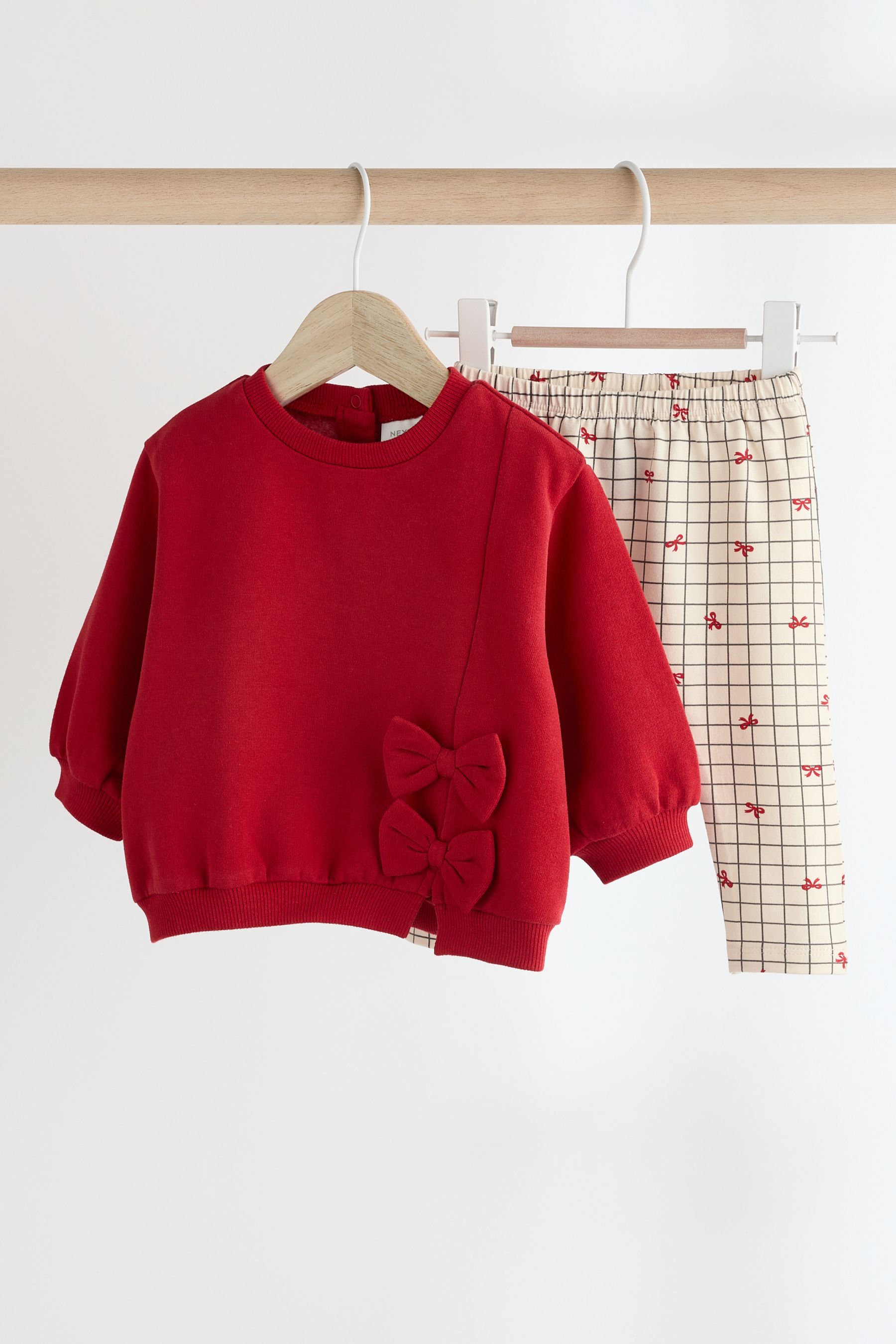 Baby red sweatshirt outlet