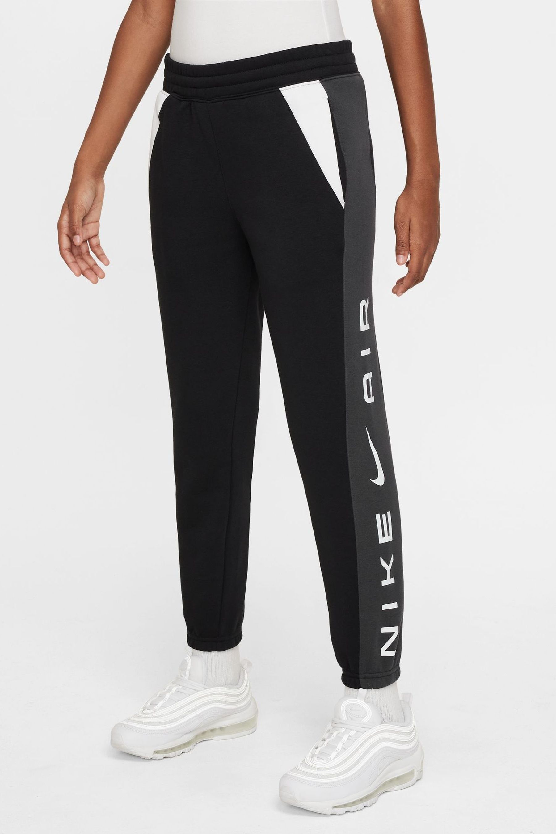 Mens nike air joggers deals