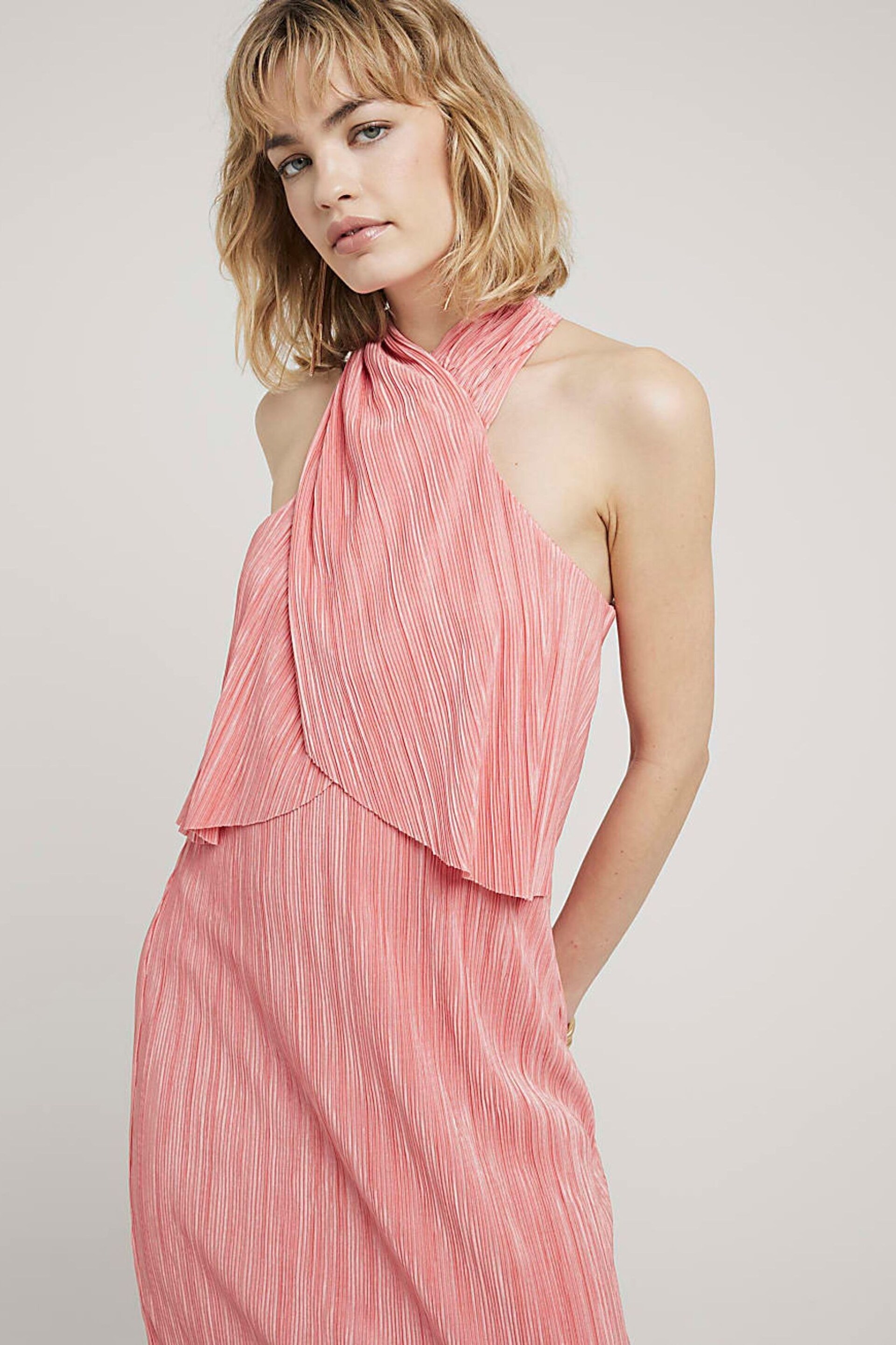 River Island Coral Halter Neck Plisse Midi Dress - Image 4 of 6