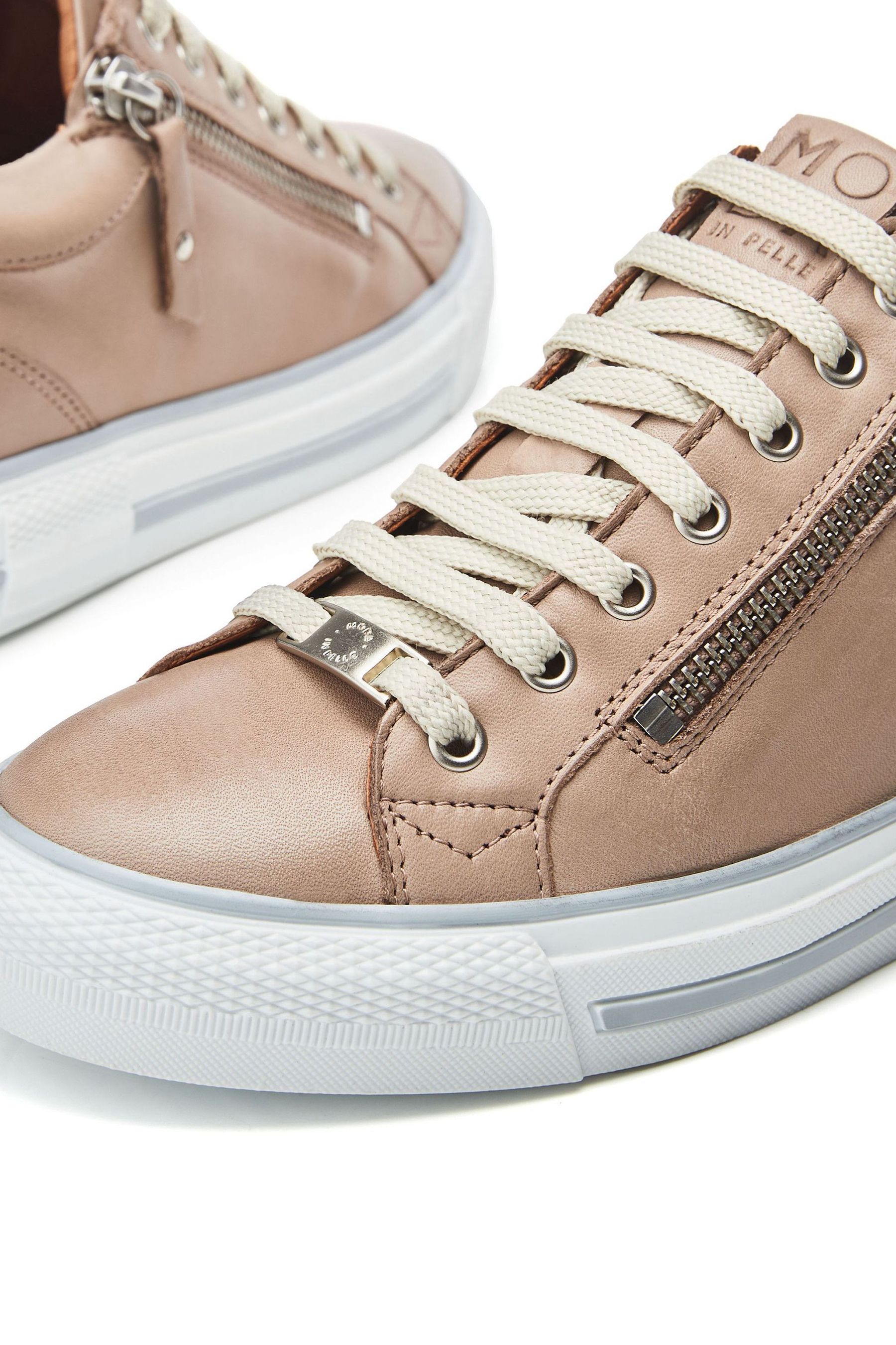 Hidden wedge trainers uk clearance