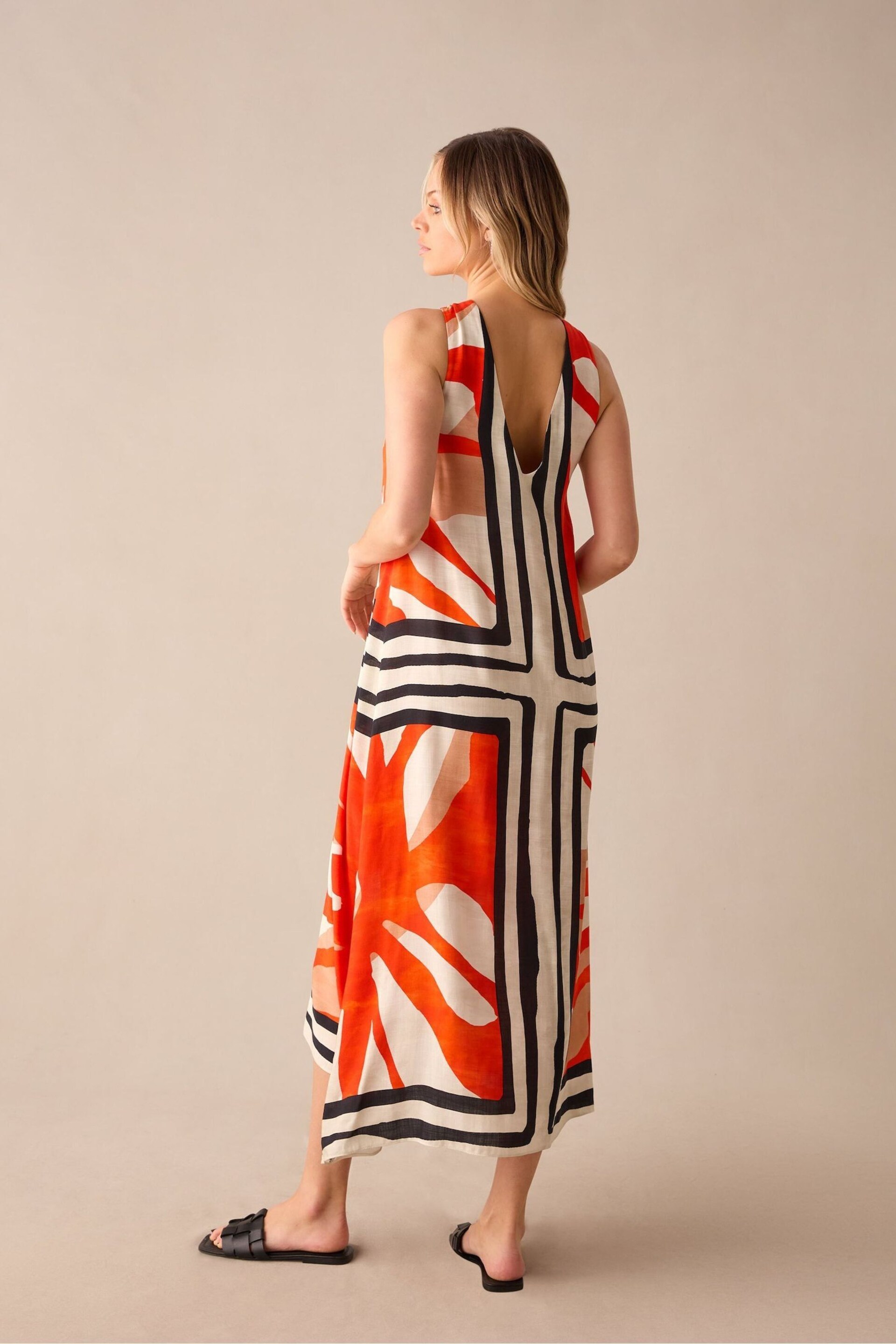 Ro&Zo Red Placement Print Twist Neck Dress - Image 5 of 5
