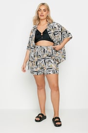 Yours Curve Black LIMITED COLLECTION  Leopard Print Crinkle Shorts - Image 3 of 6