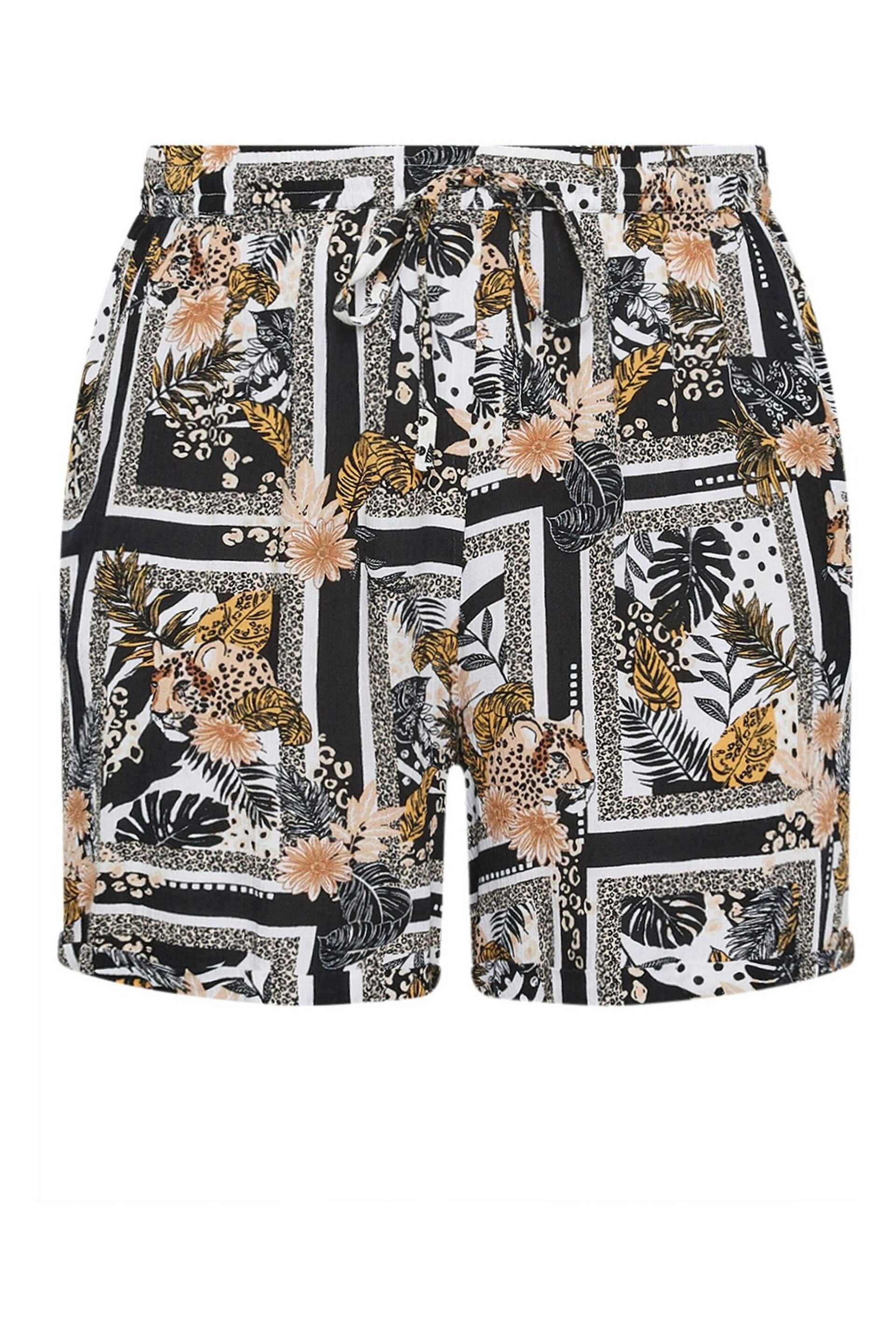 Yours Curve Black LIMITED COLLECTION  Leopard Print Crinkle Shorts - Image 6 of 6