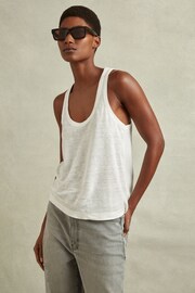 Reiss White Taloulah Linen Scoop Neck Vest - Image 3 of 6