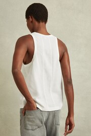 Reiss White Taloulah Linen Scoop Neck Vest - Image 5 of 6