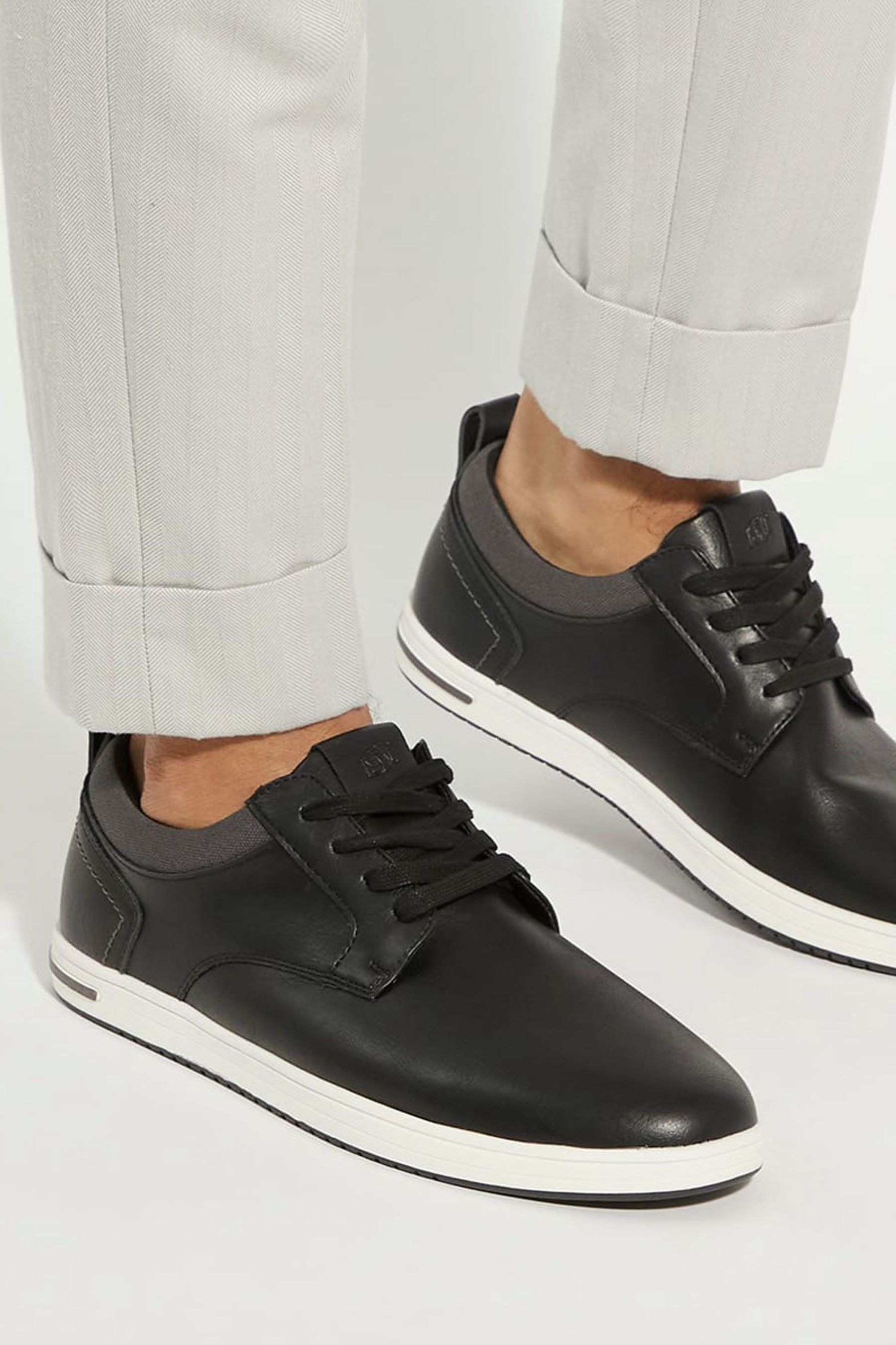 Dune London Men s Standard Fit Wide Fit Travels Trainers