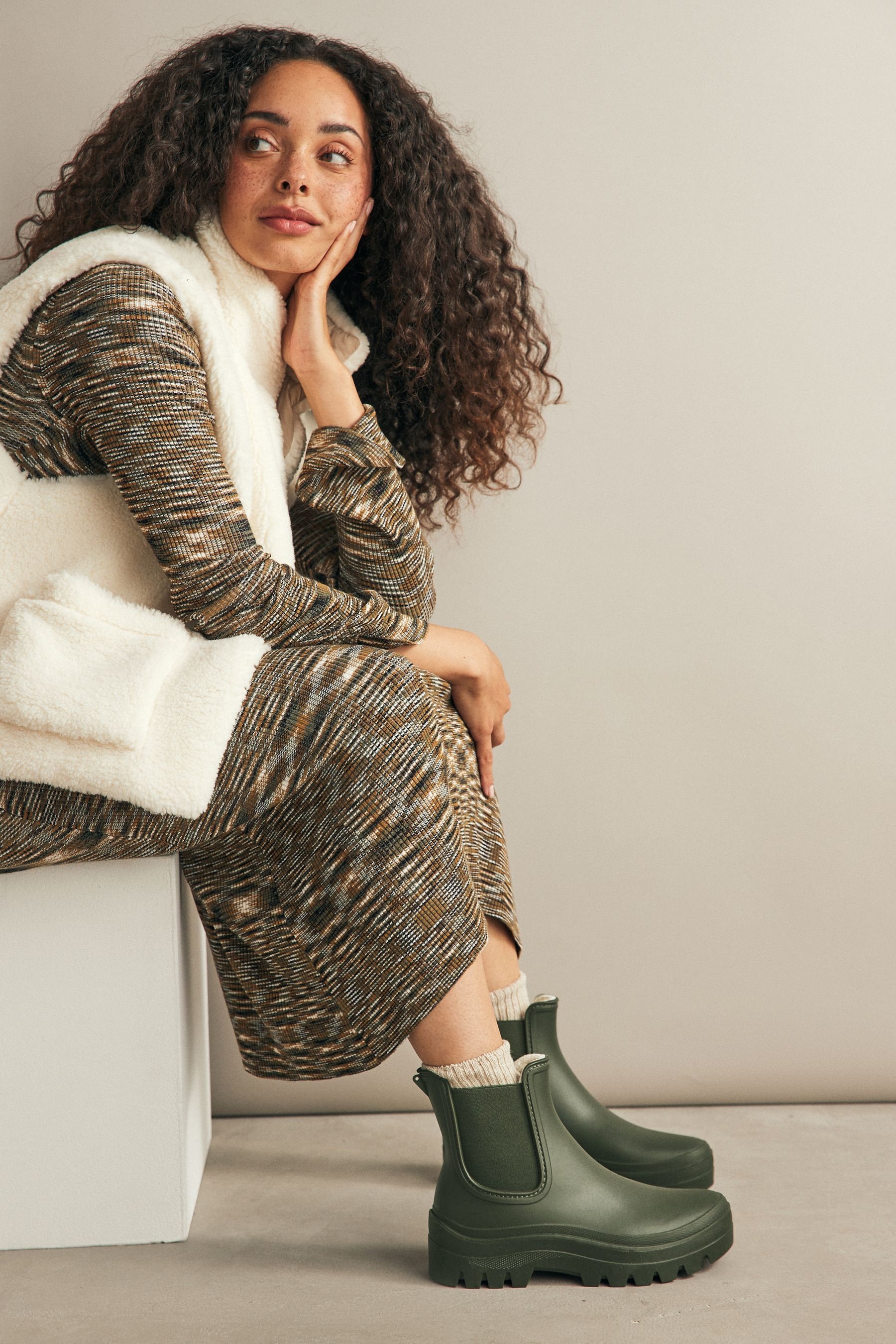 Buy Khaki Green Faux Fur Lined Ankle Wellies from Next Luxembourg