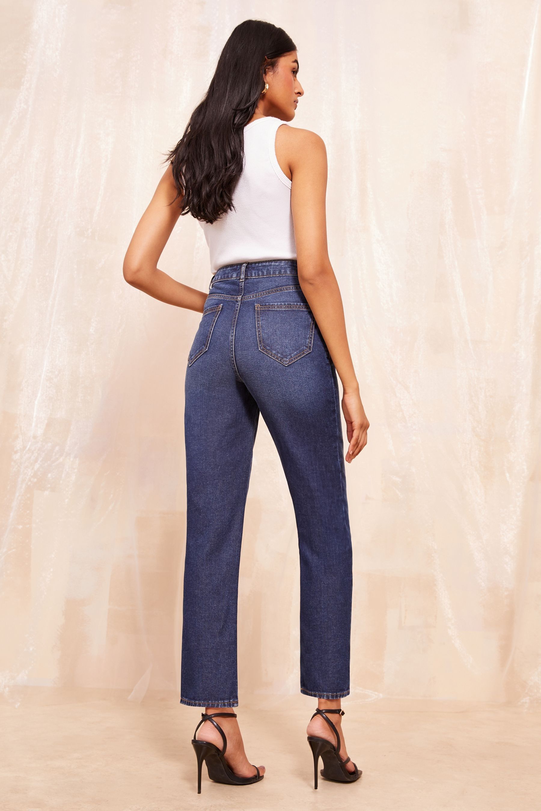 Friends jeans hotsell