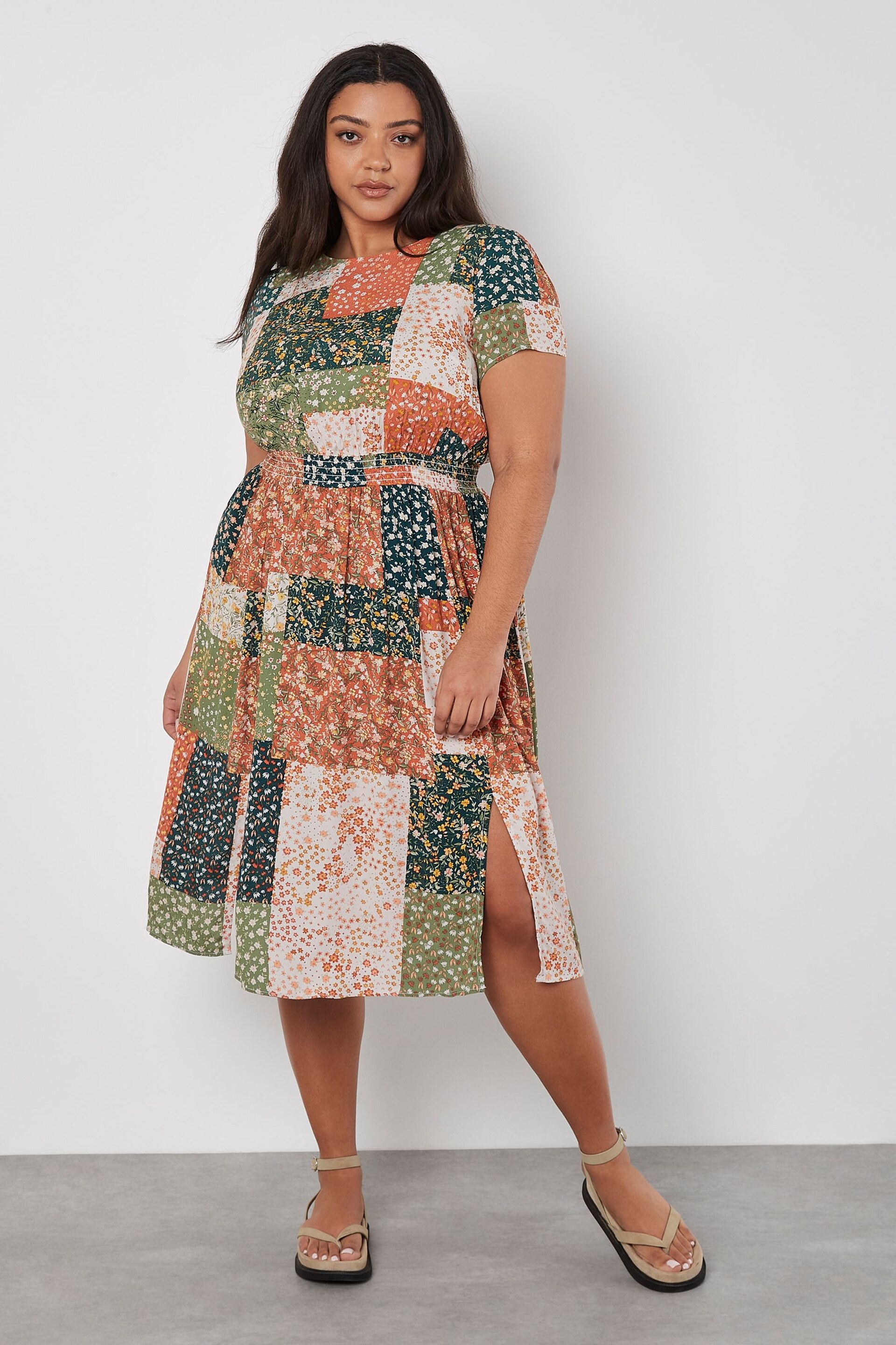 Apricot Green Patchwork Ditsy Smock Midi Dress - Image 3 of 4