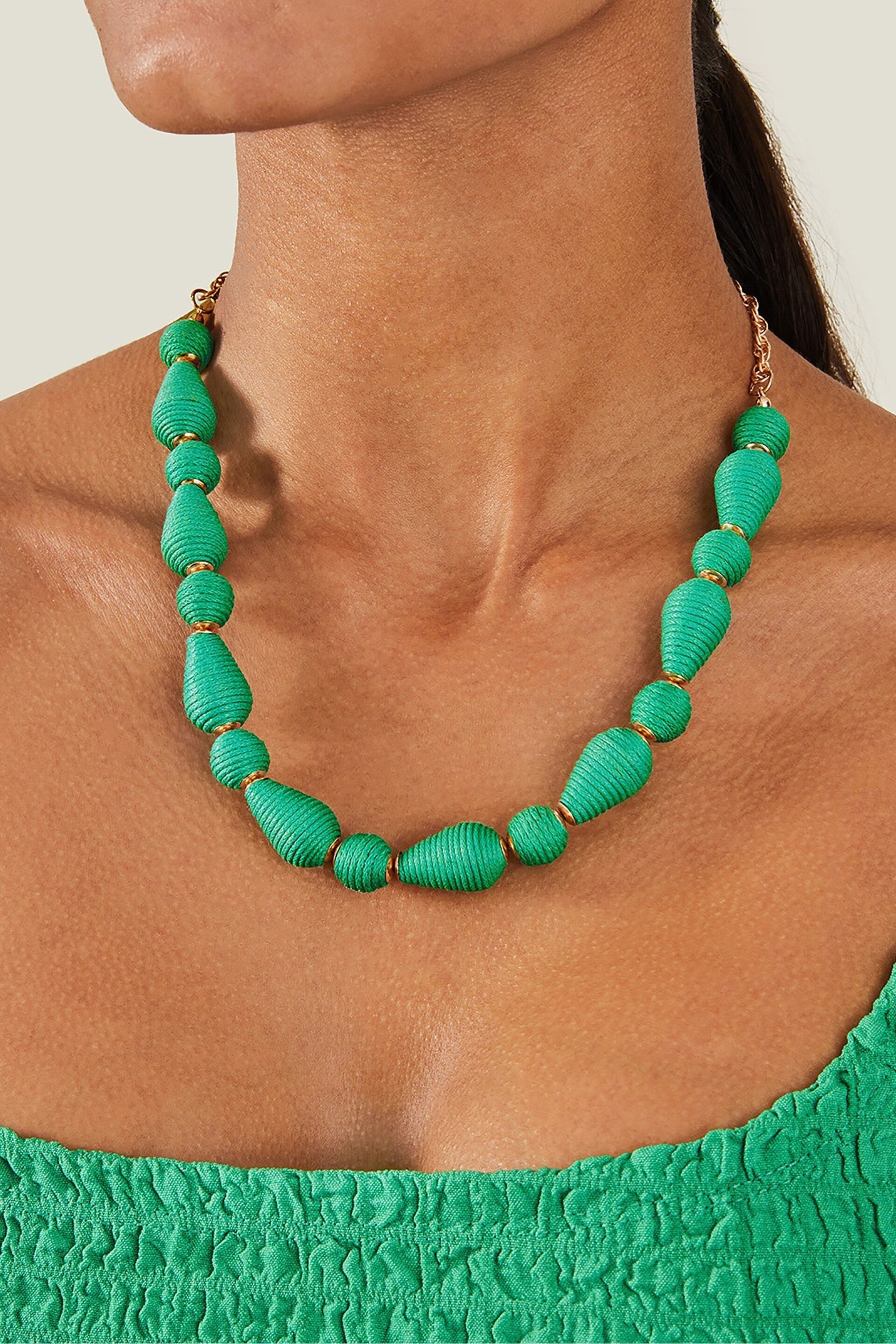Accessorize Green Wrapped Collar Necklace - Image 3 of 3