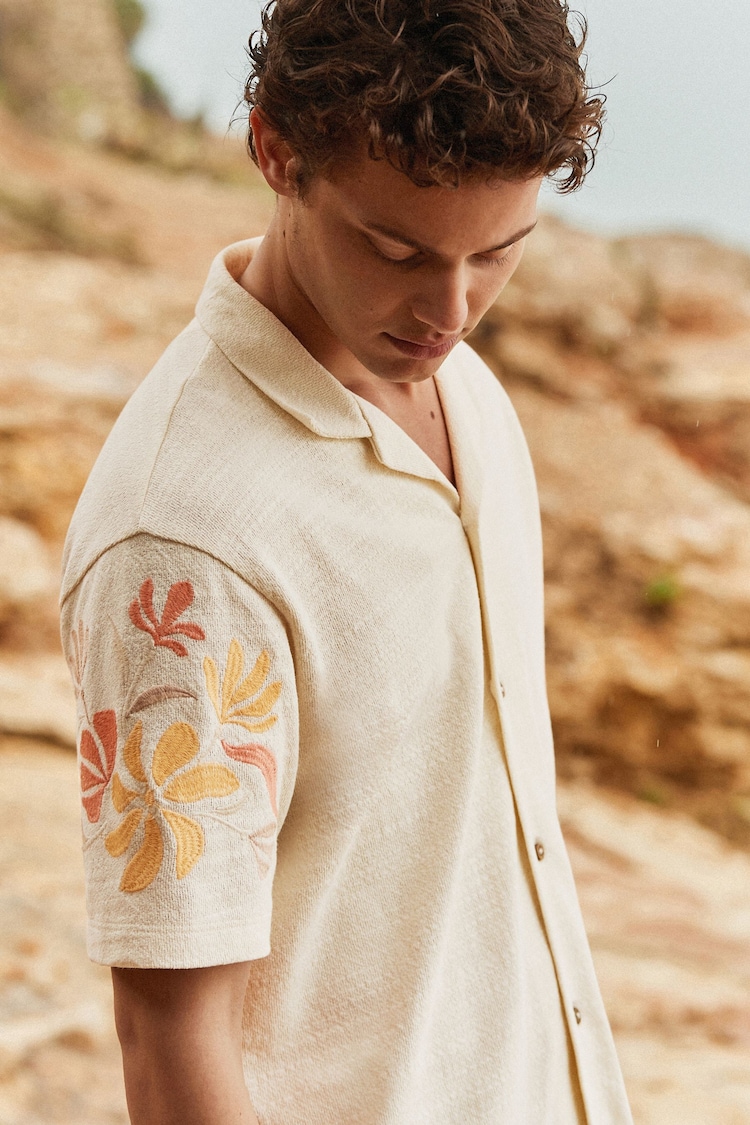 Ecru Embroidery Textured Jersey Short Sleeve Shirt - Image 3 of 8