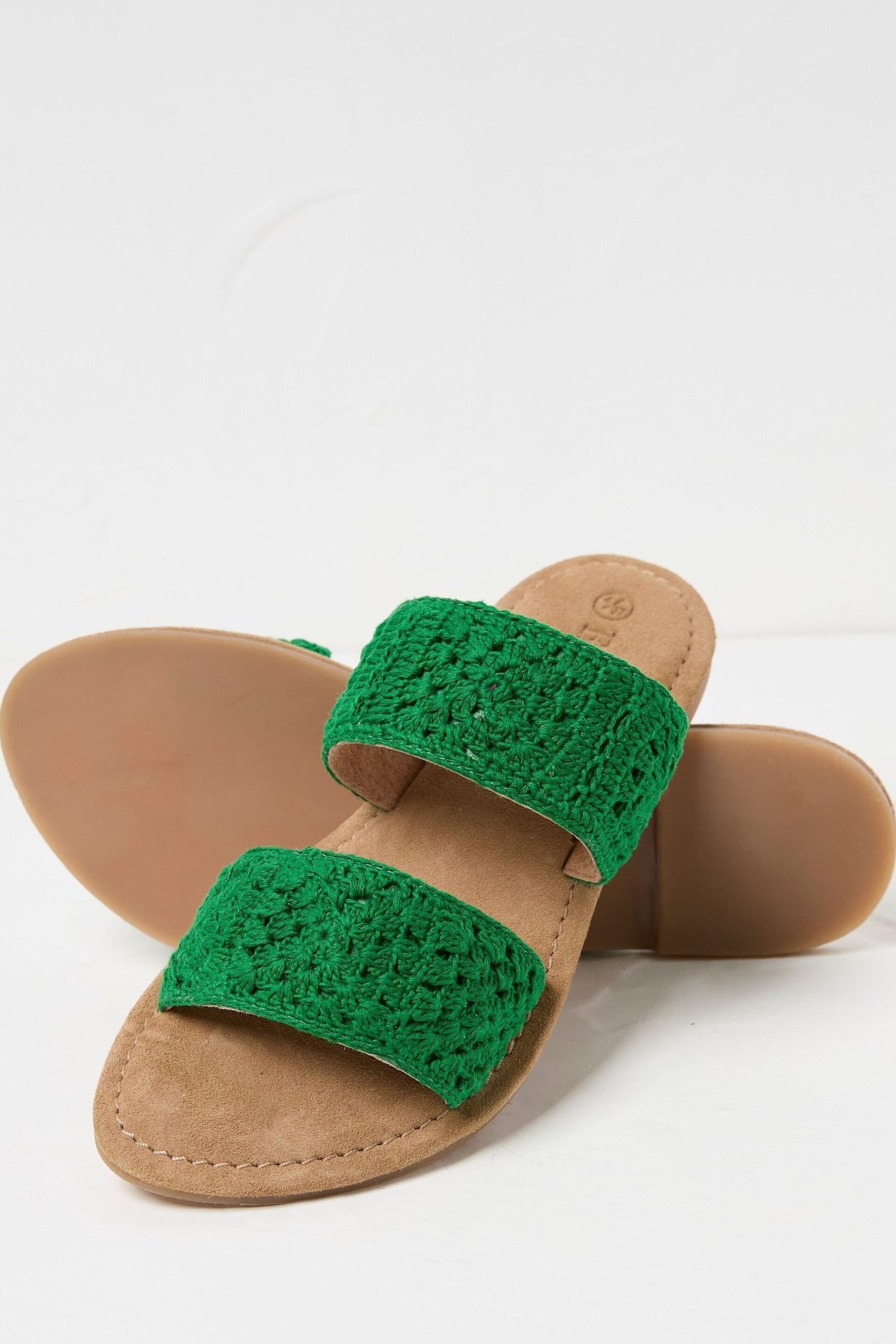 FatFace Green Crochet Sliders - Image 2 of 3