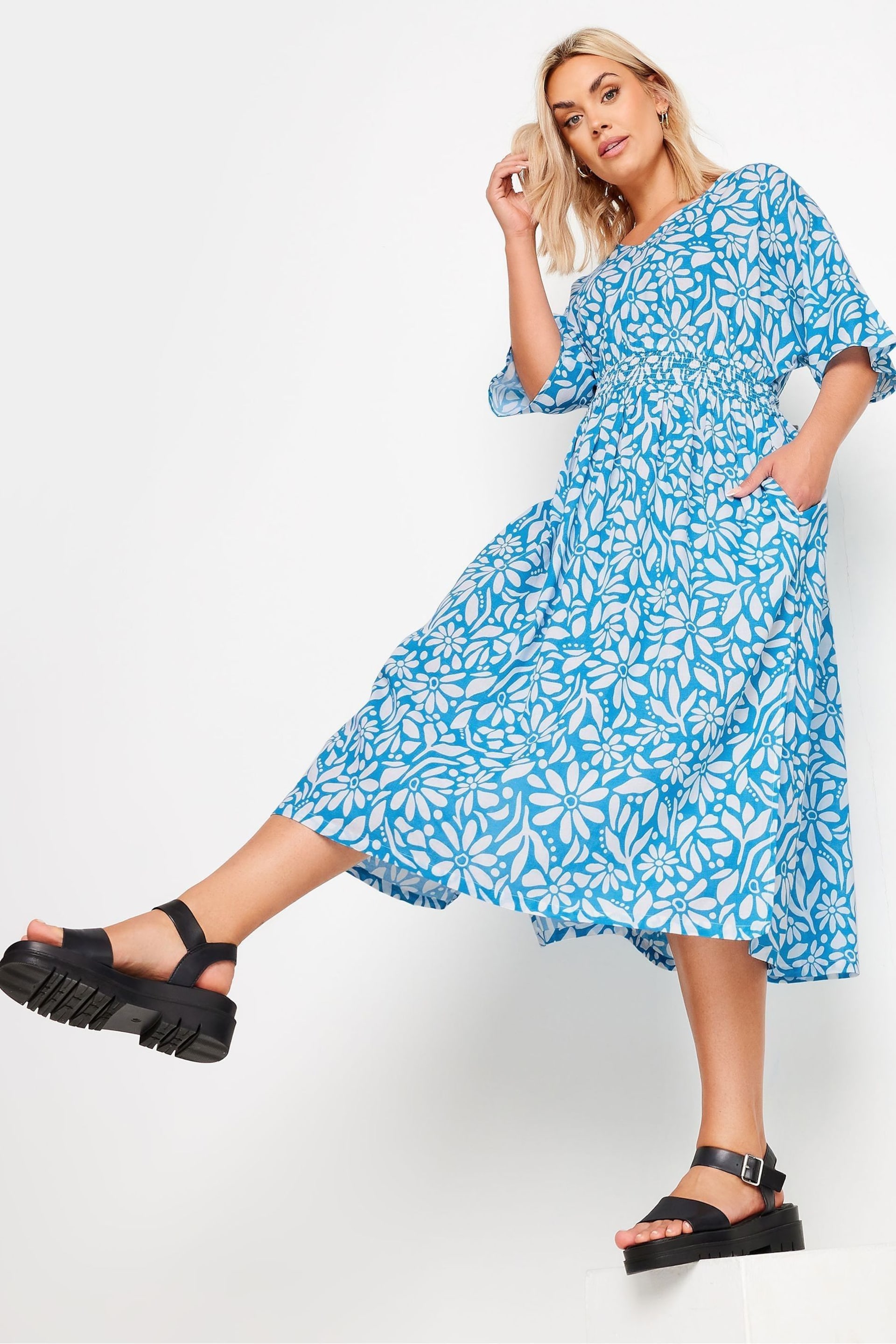 Yours Curve Blue LIMITED COLLECTION  Floral Print Linen Midaxi Dress - Image 2 of 5