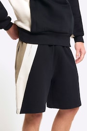 River Island Black Elasticated Blocked Shorts - Image 3 of 3