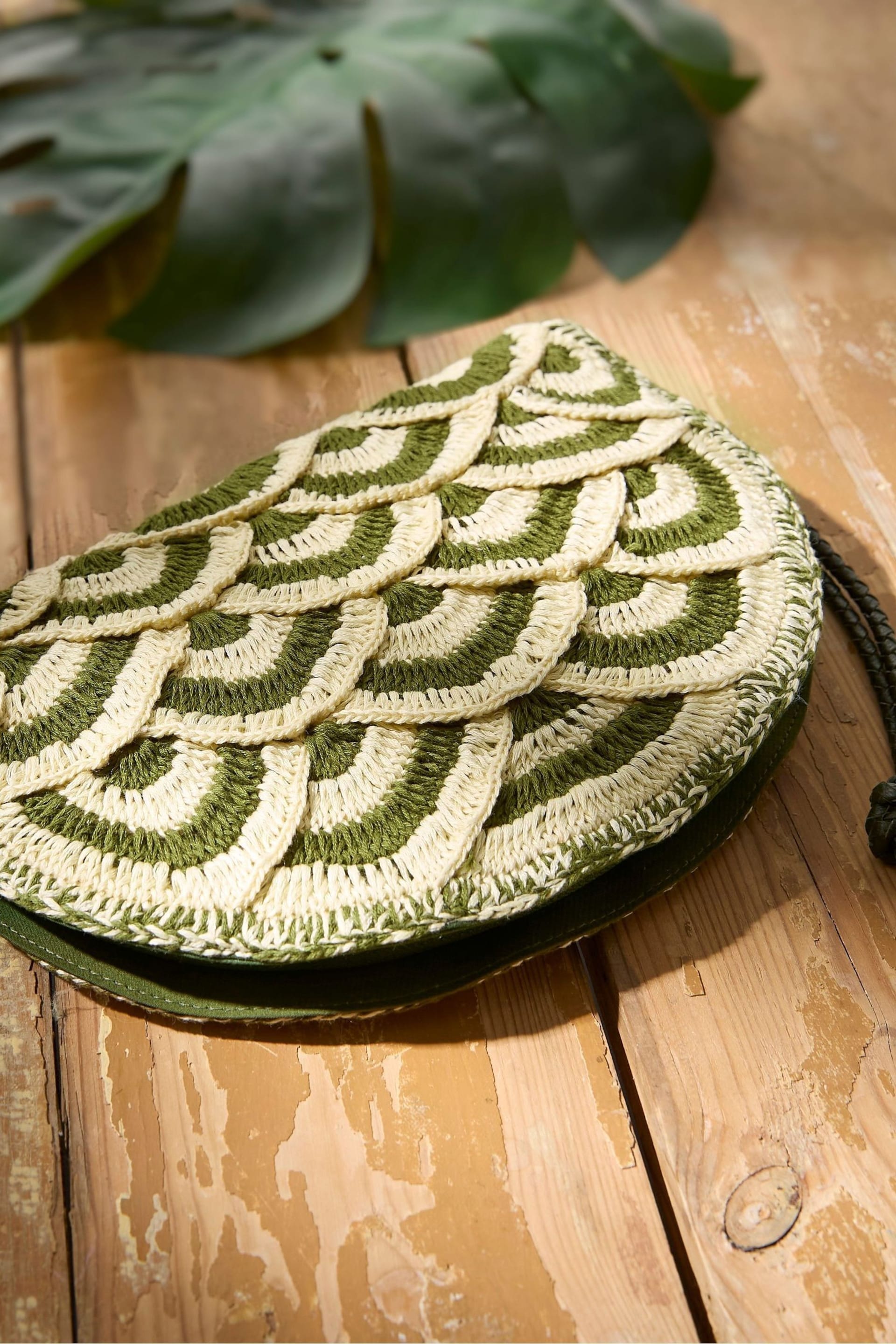 FatFace Green Scalloped Clutch Bag - Image 3 of 3