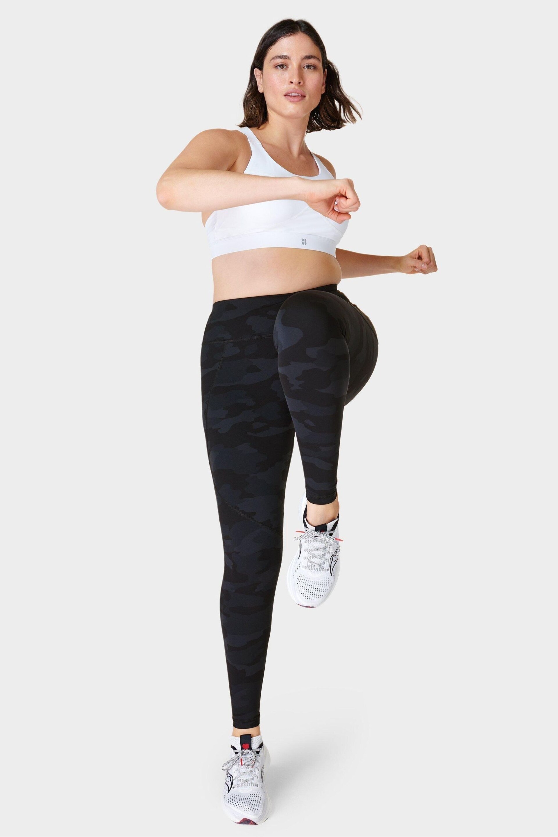Sweaty Betty Ultra Black Camo Print Full Length Power Workout Leggings - Image 4 of 10