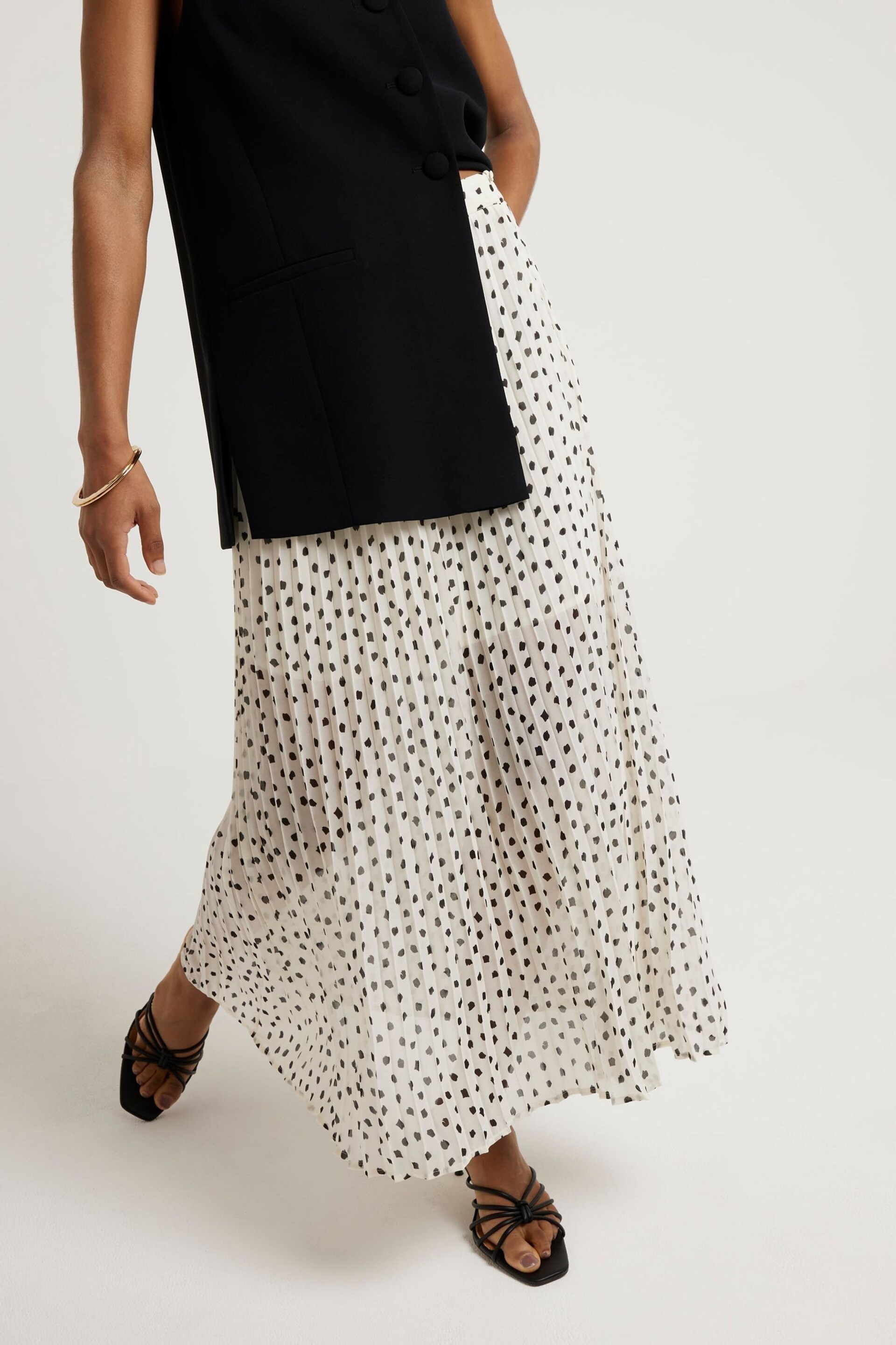 River Island White Polka Dot Pleated Midi Skirt - Image 3 of 4