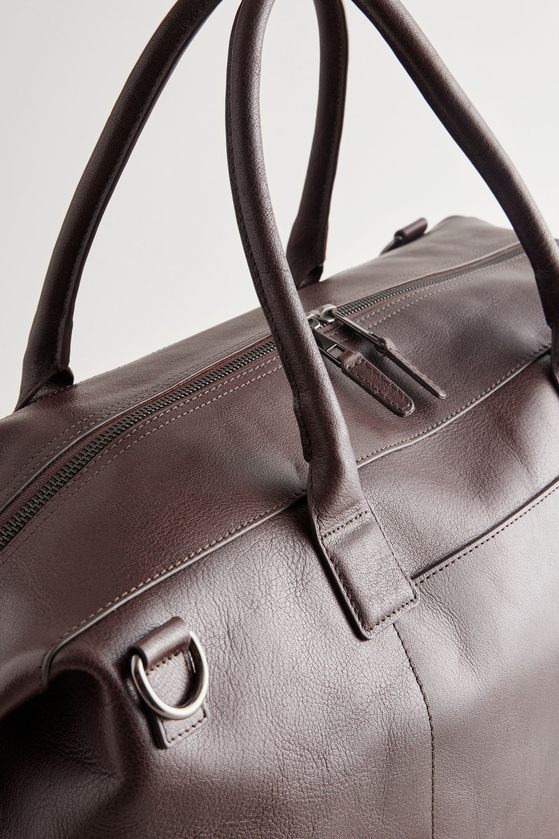 Mens leather holdall uk deals