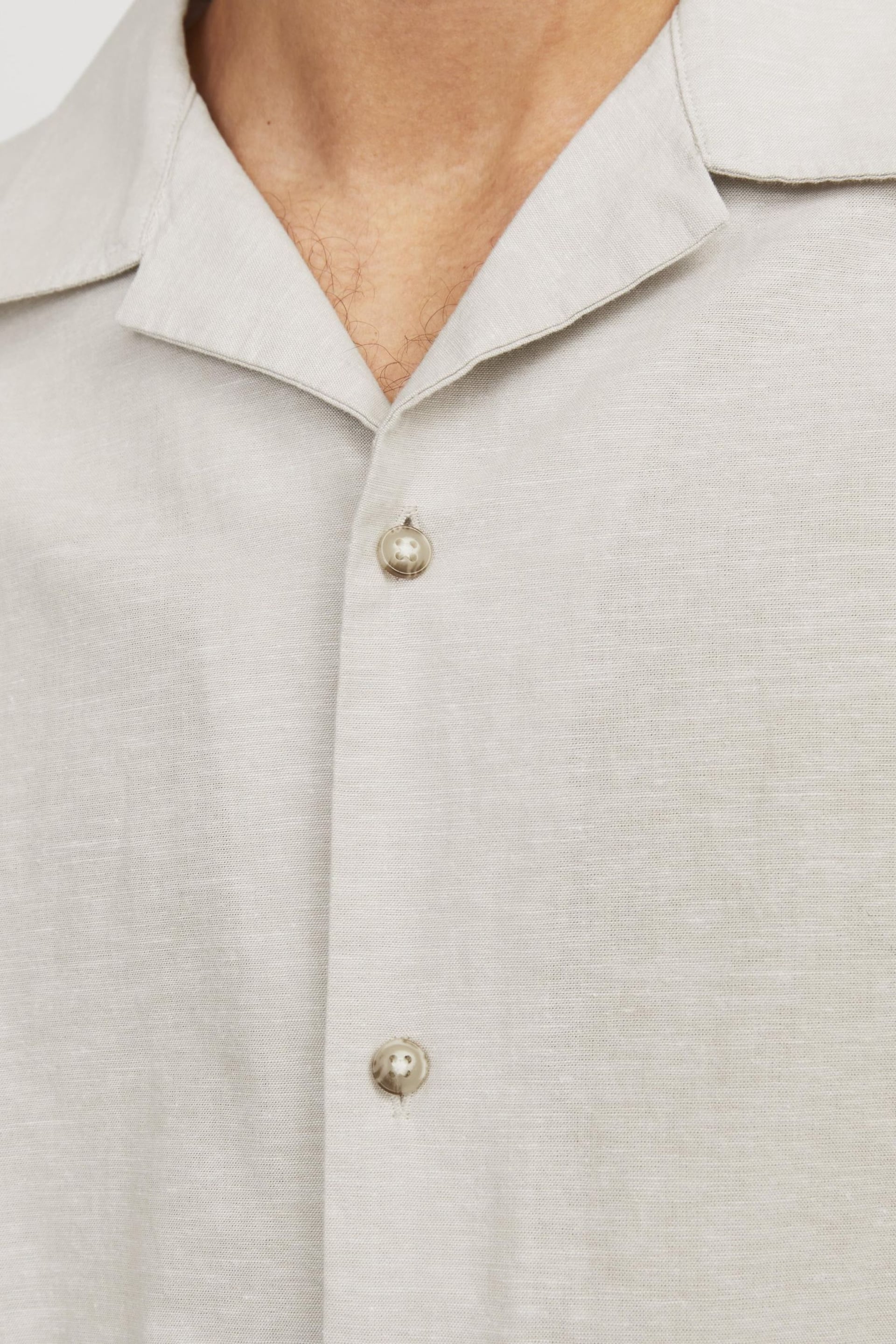 JACK & JONES Cream Linen Blend Resort Collar Short Sleeve Shirt - Image 4 of 6