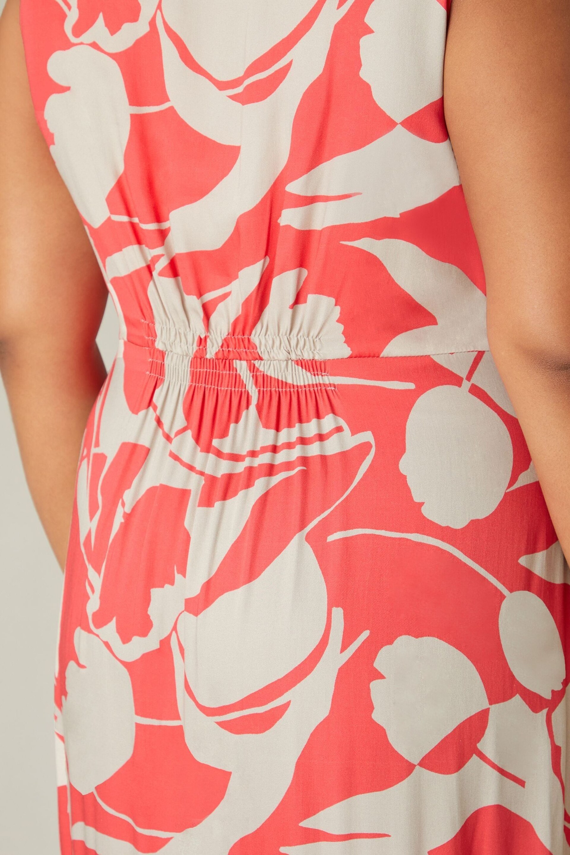 Live Unlimited Curve Red Abstract Print Sleeveless Maxi Dress - Image 7 of 9
