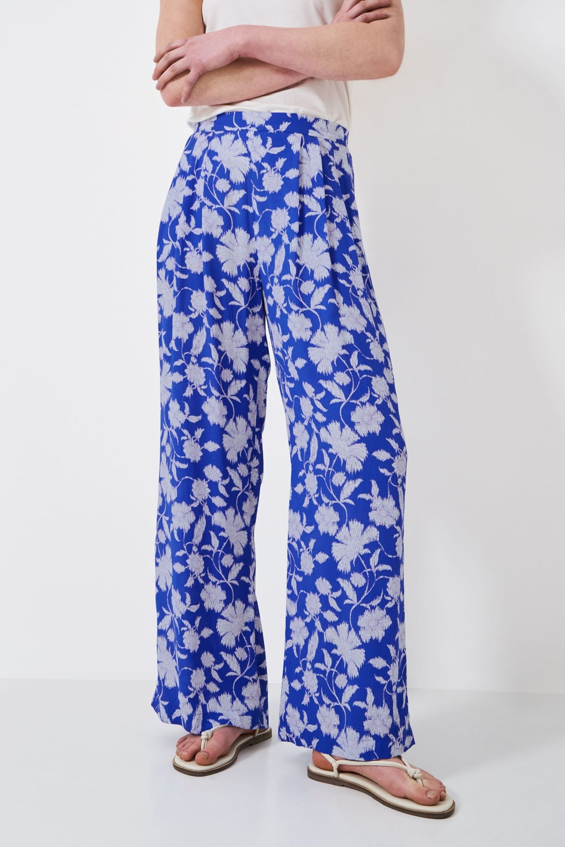 Crew Clothing Company Blue Floral Cotton Relaxed Casual Trousers - Image 3 of 4