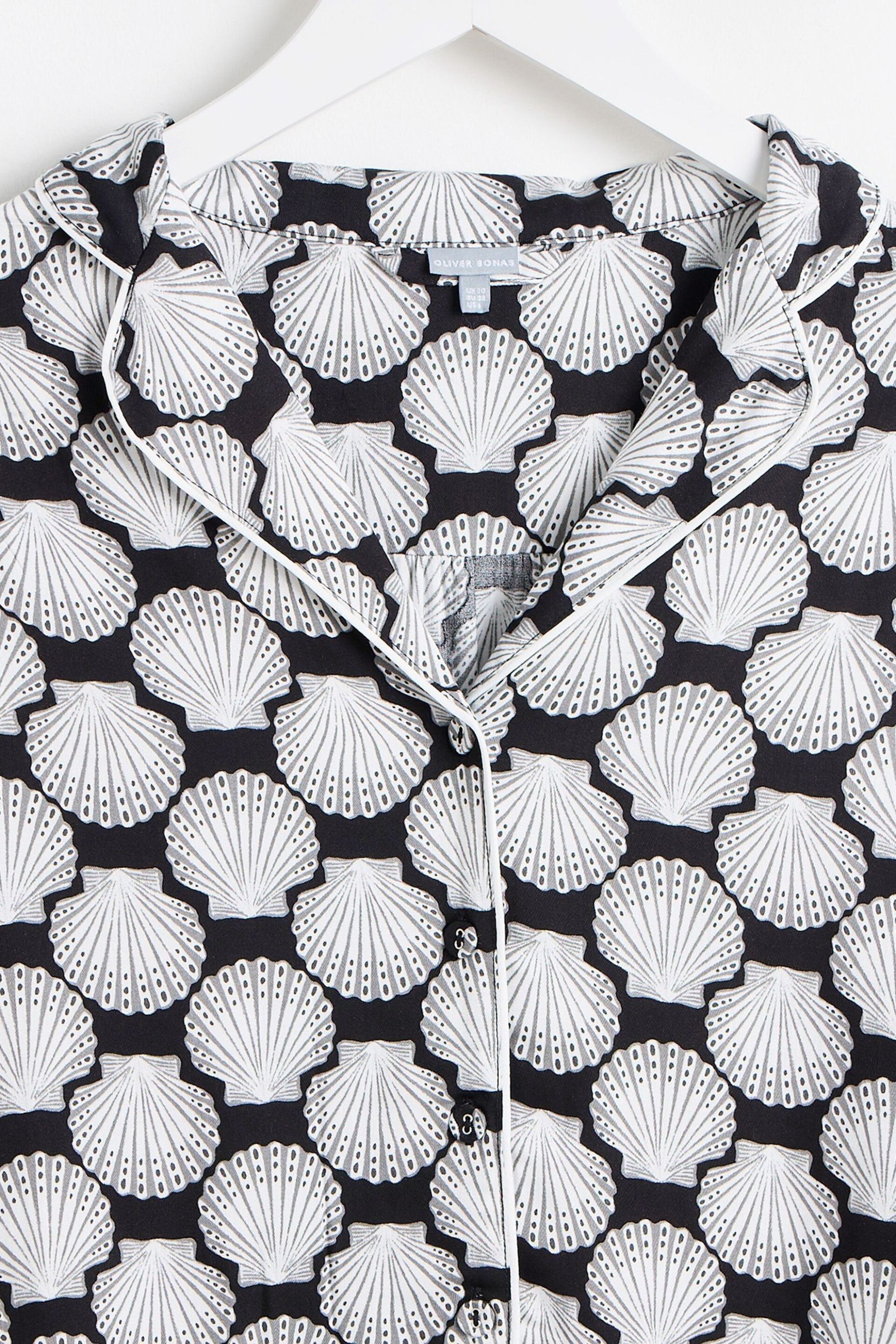 Oliver Bonas Black Shells Top and Shorts Pyjamas Set - Image 7 of 8