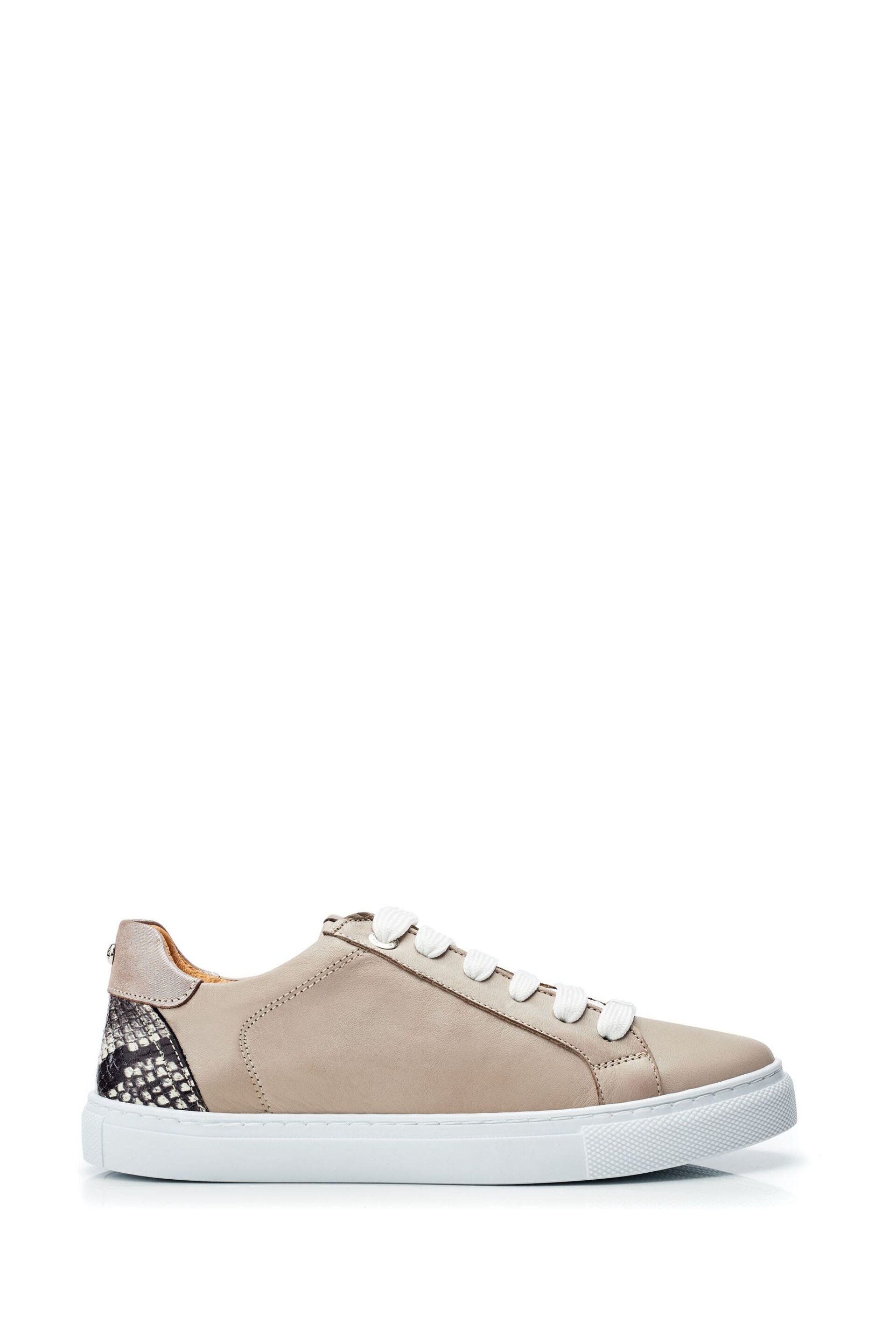 Moda in Pelle Slim Natural Braidie Sole Lace-Up Trainers - Image 1 of 4