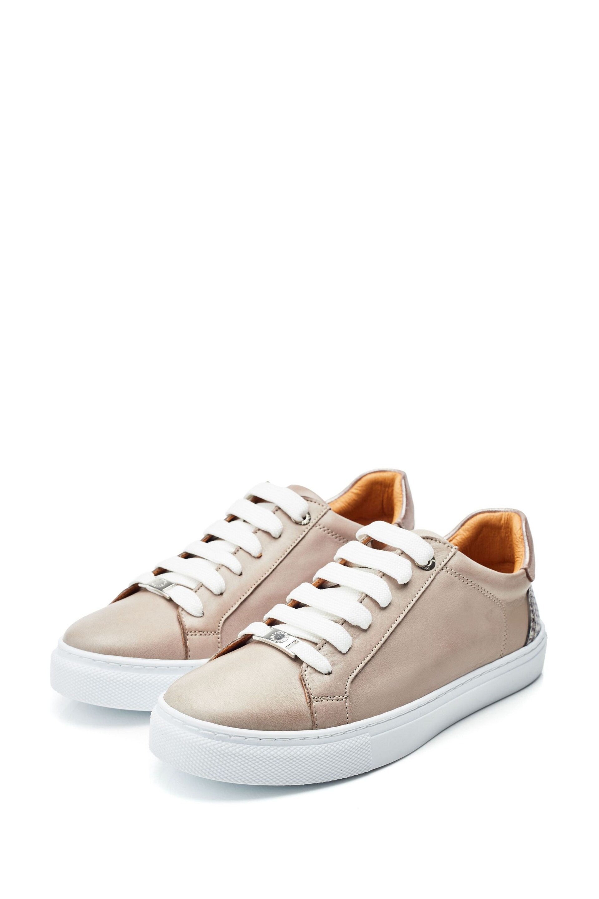 Moda in Pelle Slim Natural Braidie Sole Lace-Up Trainers - Image 2 of 4