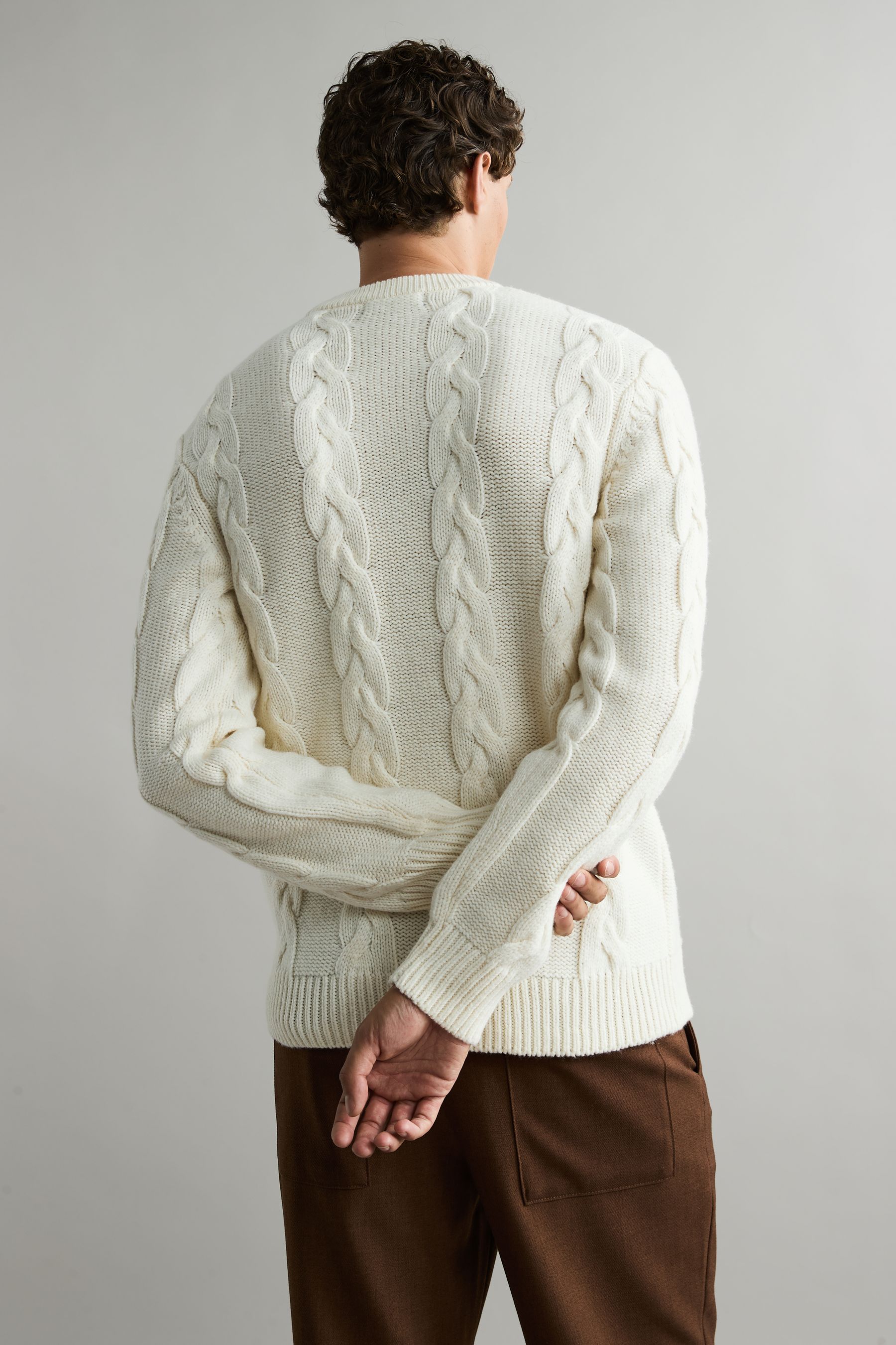 White fred perry jumper outlet
