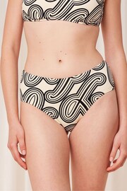 Flex Smart Summer Maxi Briefs - Image 1 of 5