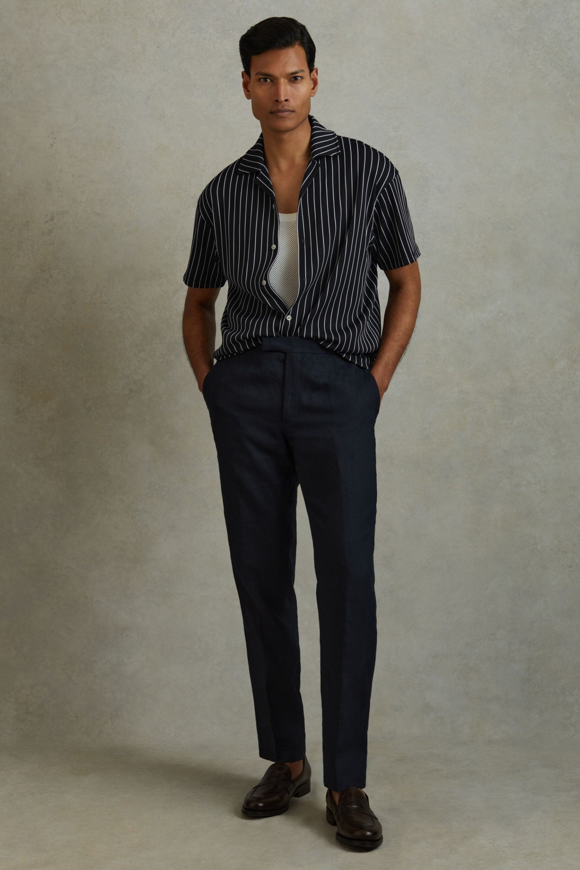 Reiss Navy/White Neptune Ribbed Striped Cuban Collar Shirt - Image 1 of 5