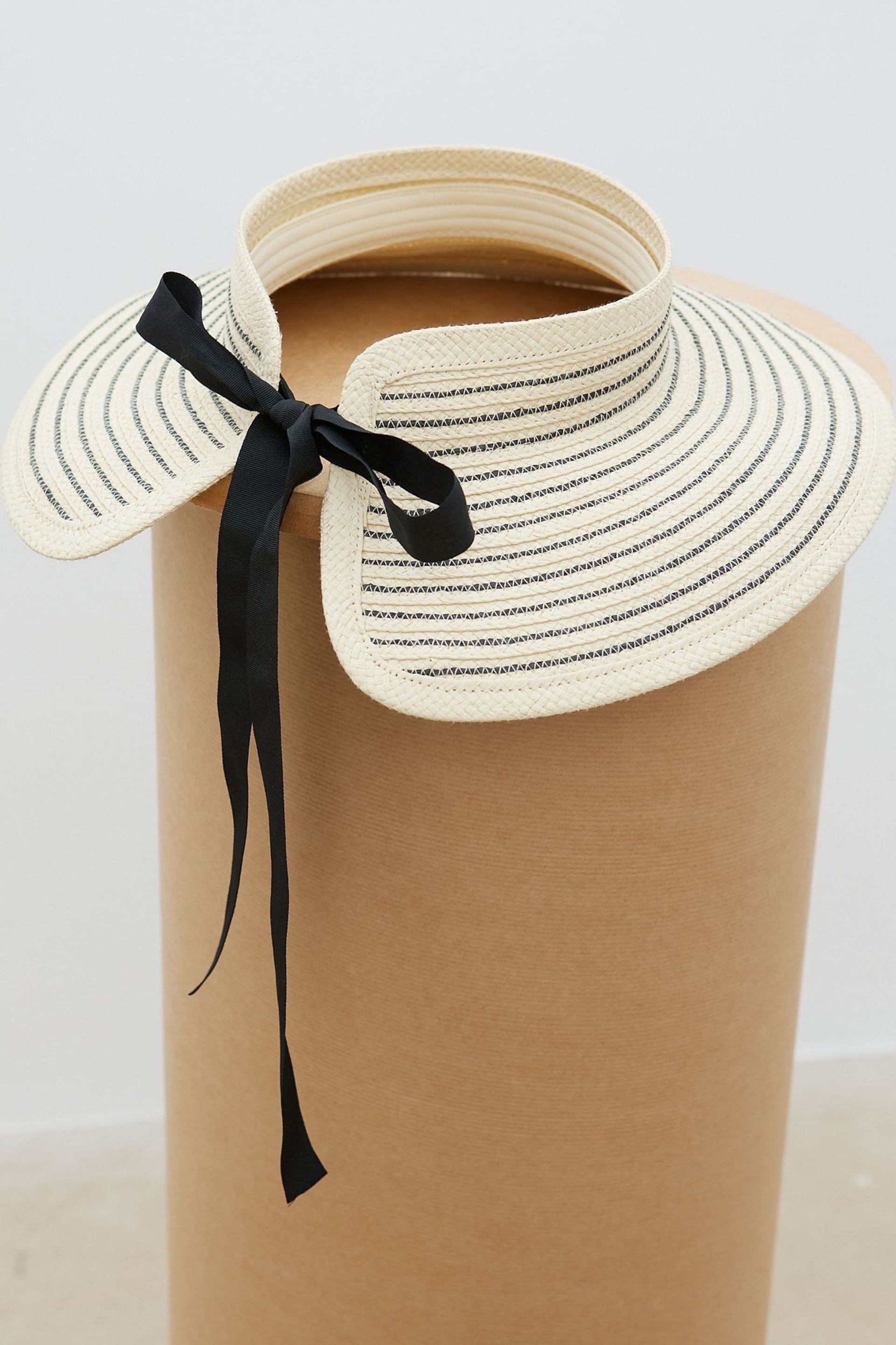 Oliver Bonas Striped Foldable Visor White Hat - Image 6 of 7