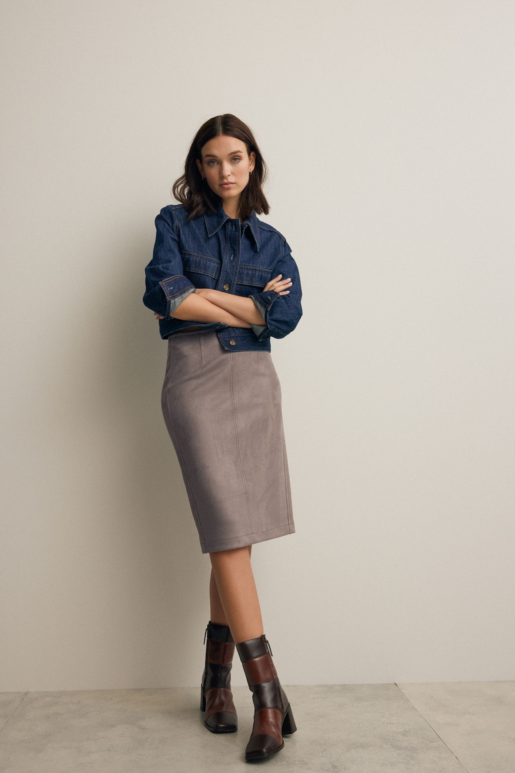 Grey Suedette Knee Skirt