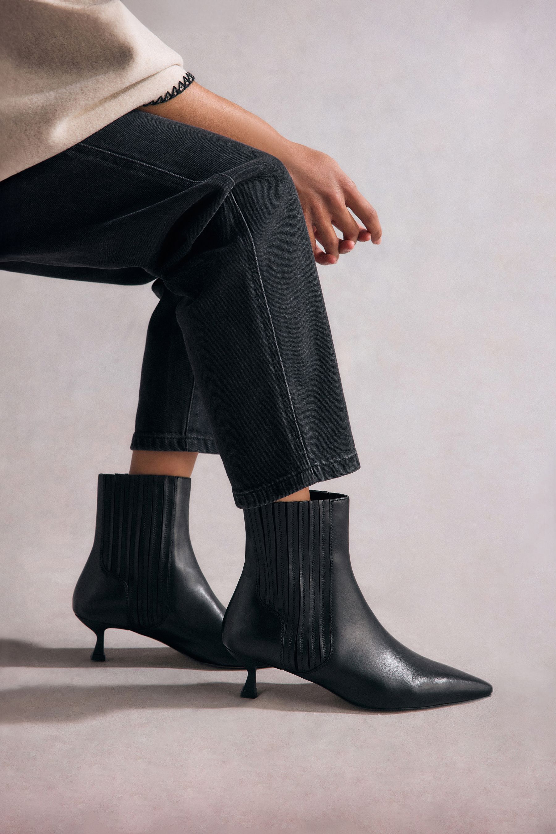 NEXT Black Tabitha Simmons Kitten Heel Elvina Ankle Boots 6 EU 39 Womens