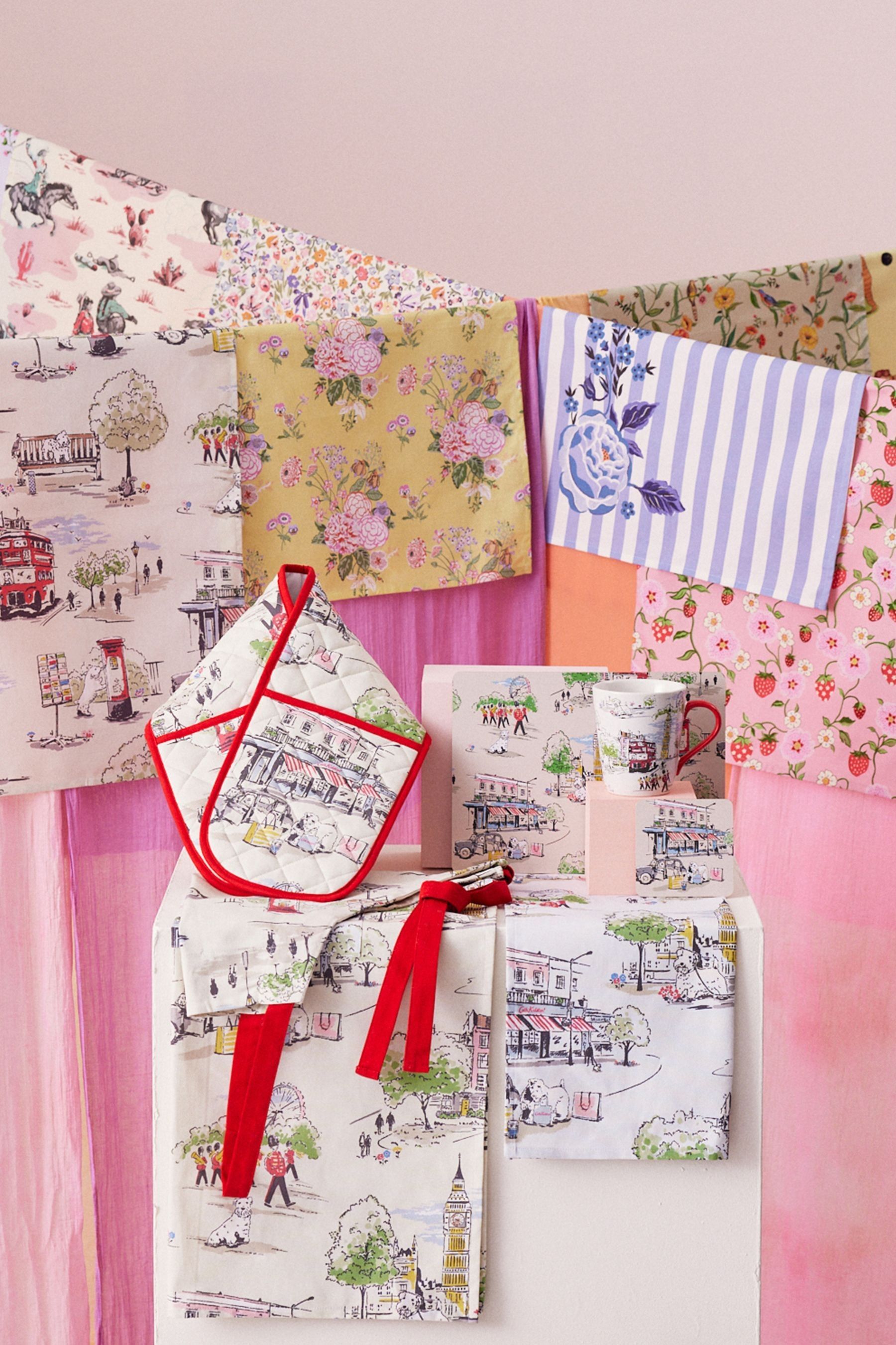 Buy Cath Kidston Billie Goes To Town Tea Towels 100 Cotton Set Of 4 from the Next UK online shop