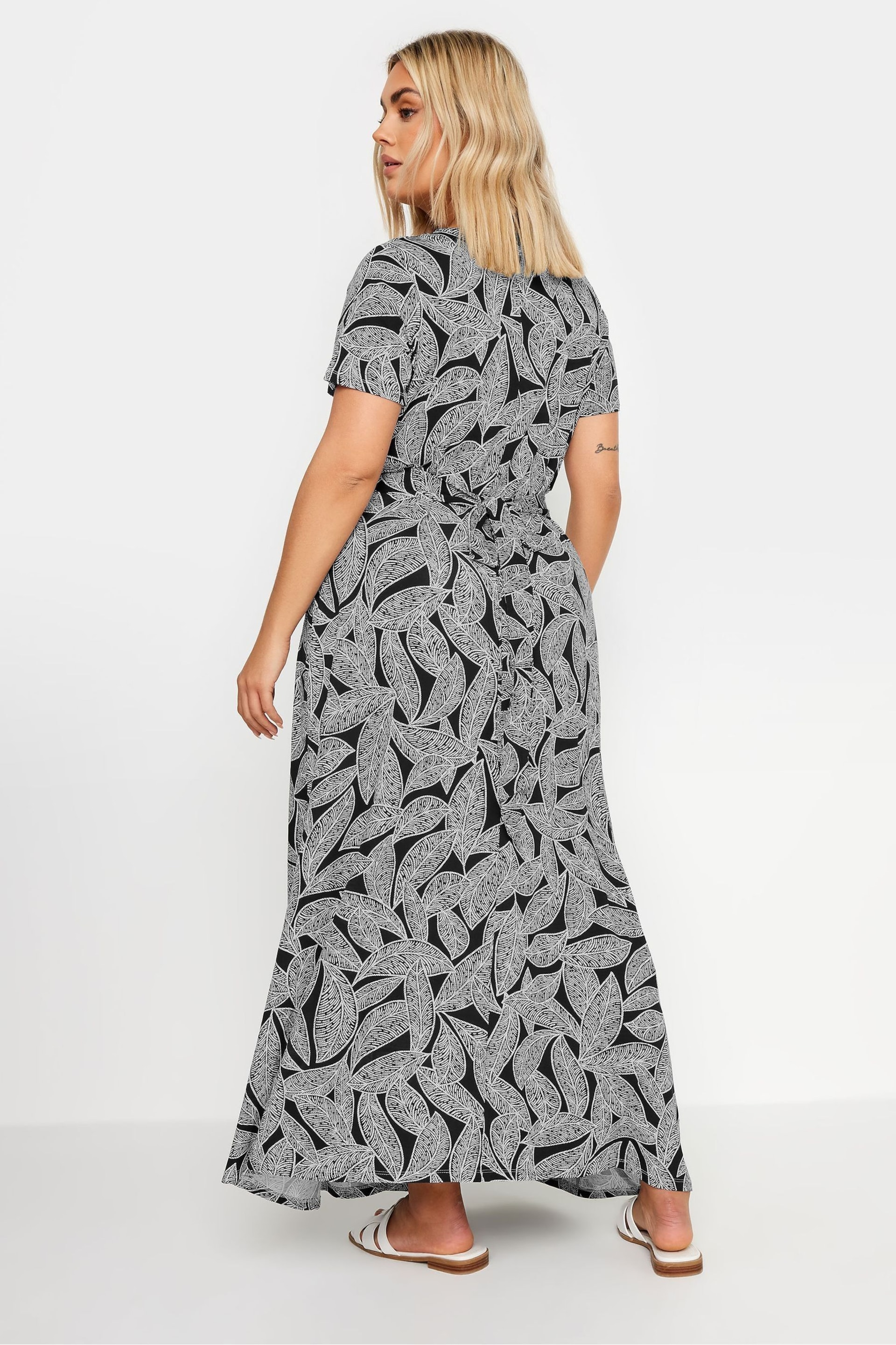 Yours Curve Black Leaf Print Tie Maxi Dress - Image 3 of 5