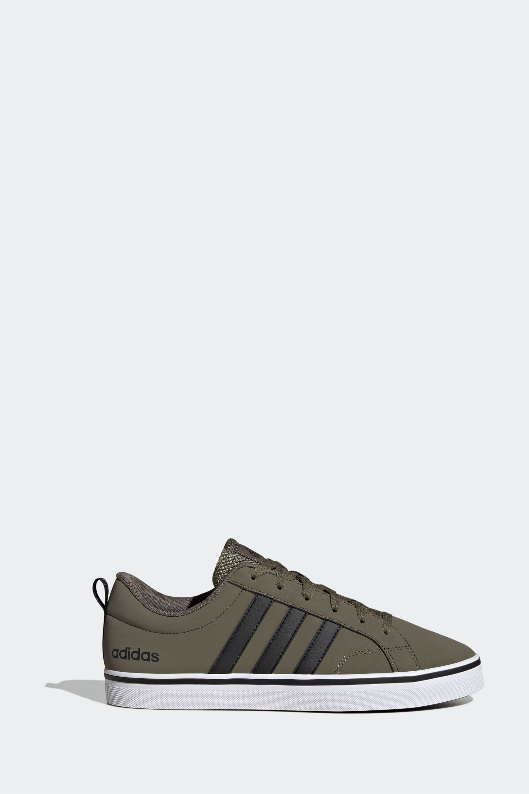 Mens olive green adidas discount